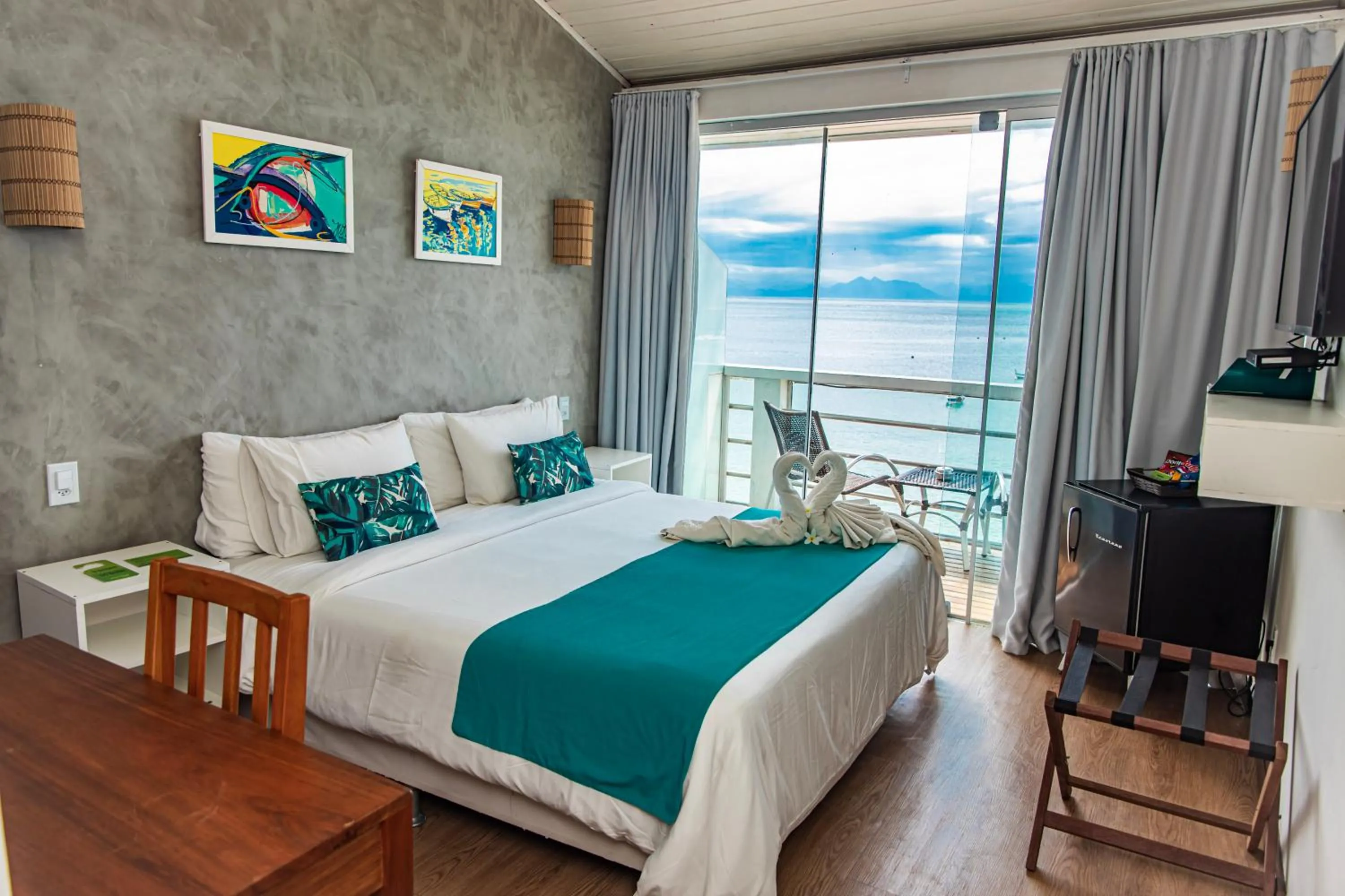 Bed in Bamboo Búzios Hostel