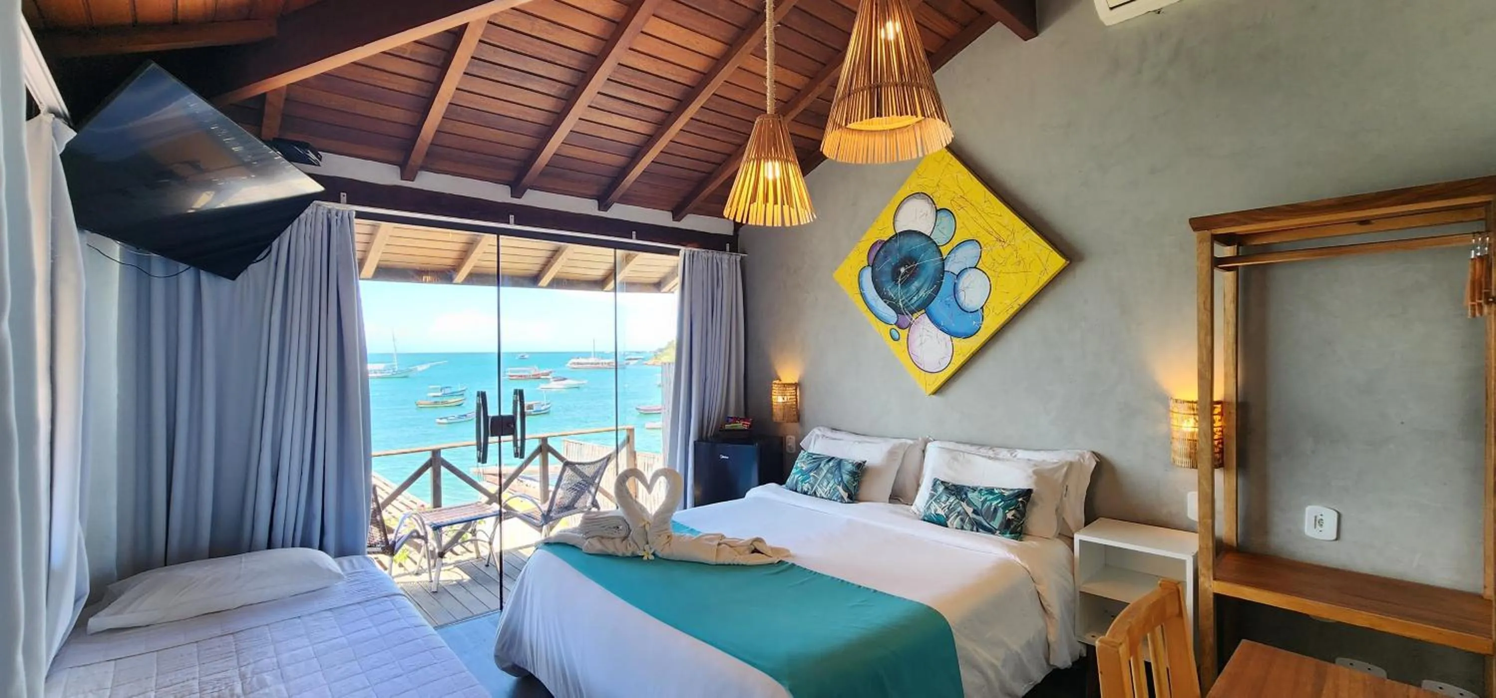 Bed in Bamboo Búzios Hostel