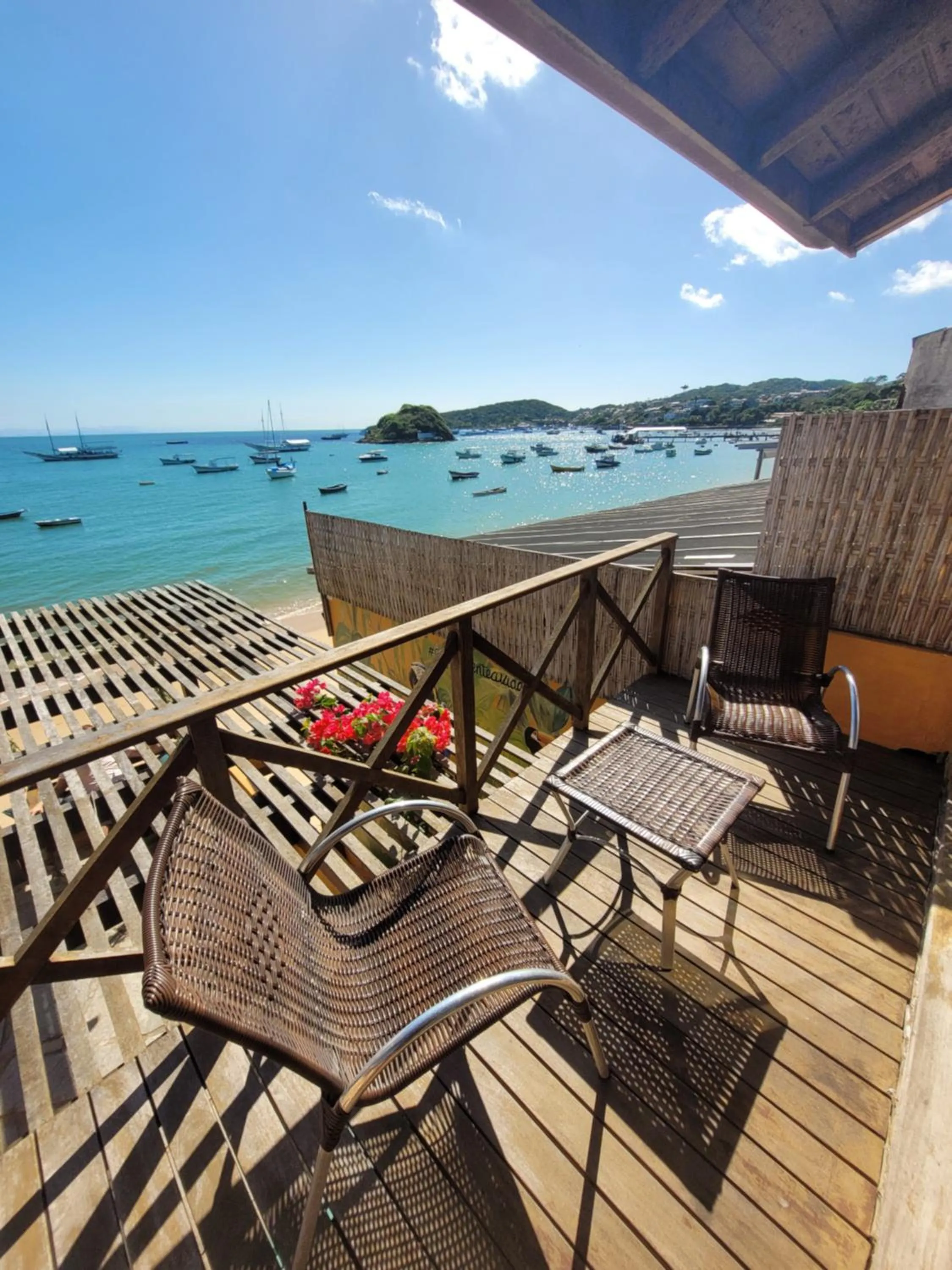 Balcony/Terrace in Bamboo Búzios Hostel