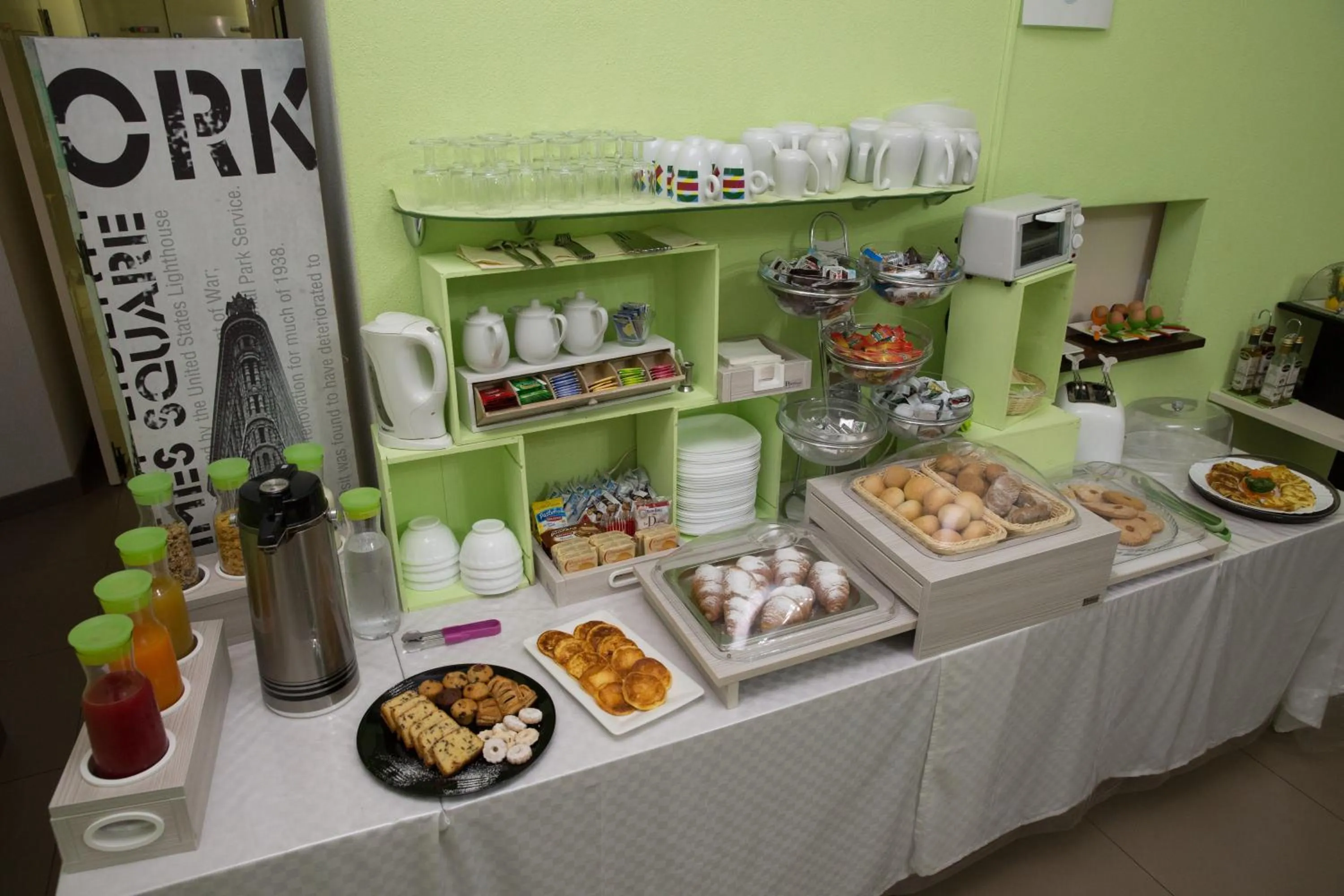 Food and drinks in Hotel Lauro