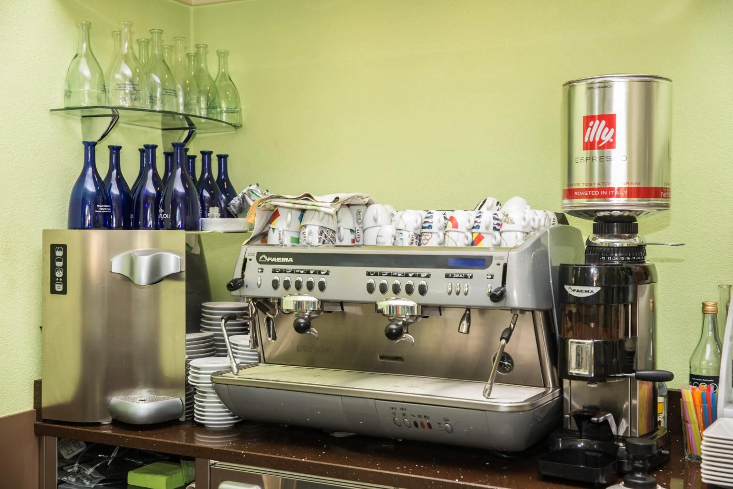 Lounge or bar in Hotel Lauro