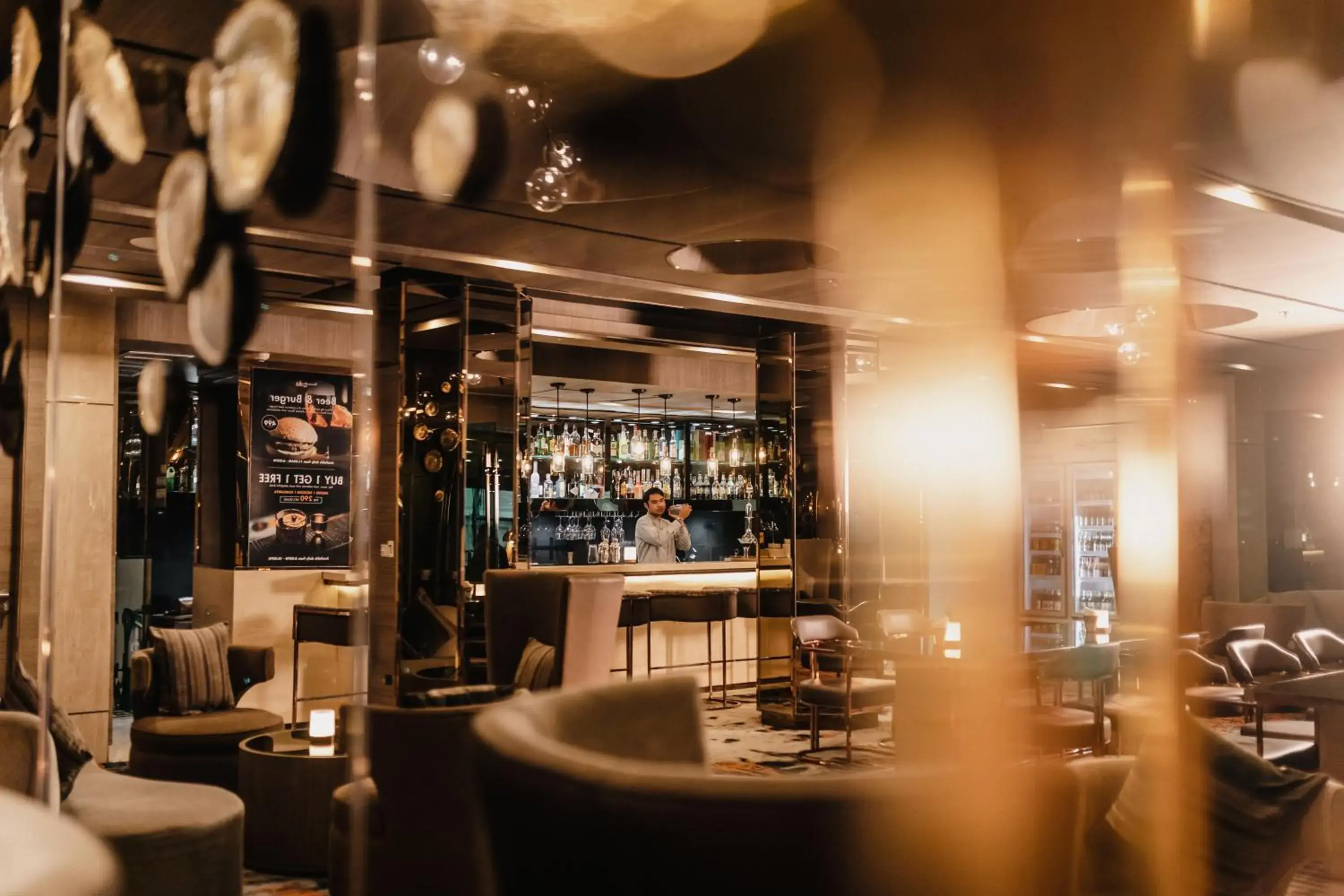 Restaurant/places to eat in Solitaire Bangkok Sukhumvit 11 Restaurant/places to eat in Solitaire Bangkok Sukhumvit 11