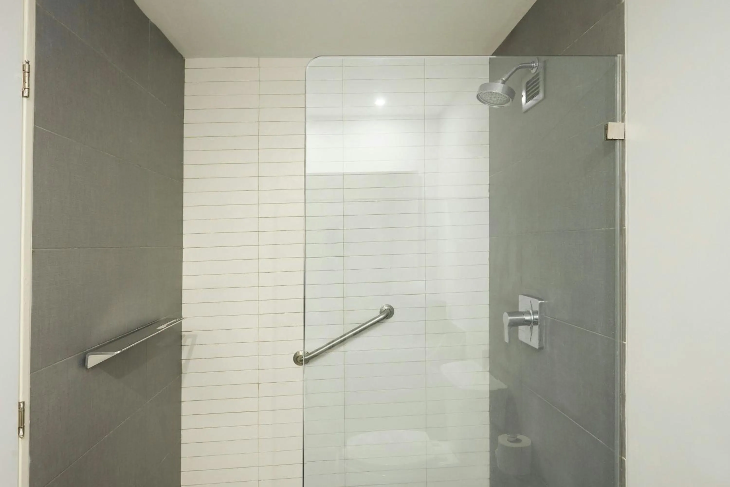 Bathroom in Marriott Maracay Golf Resort