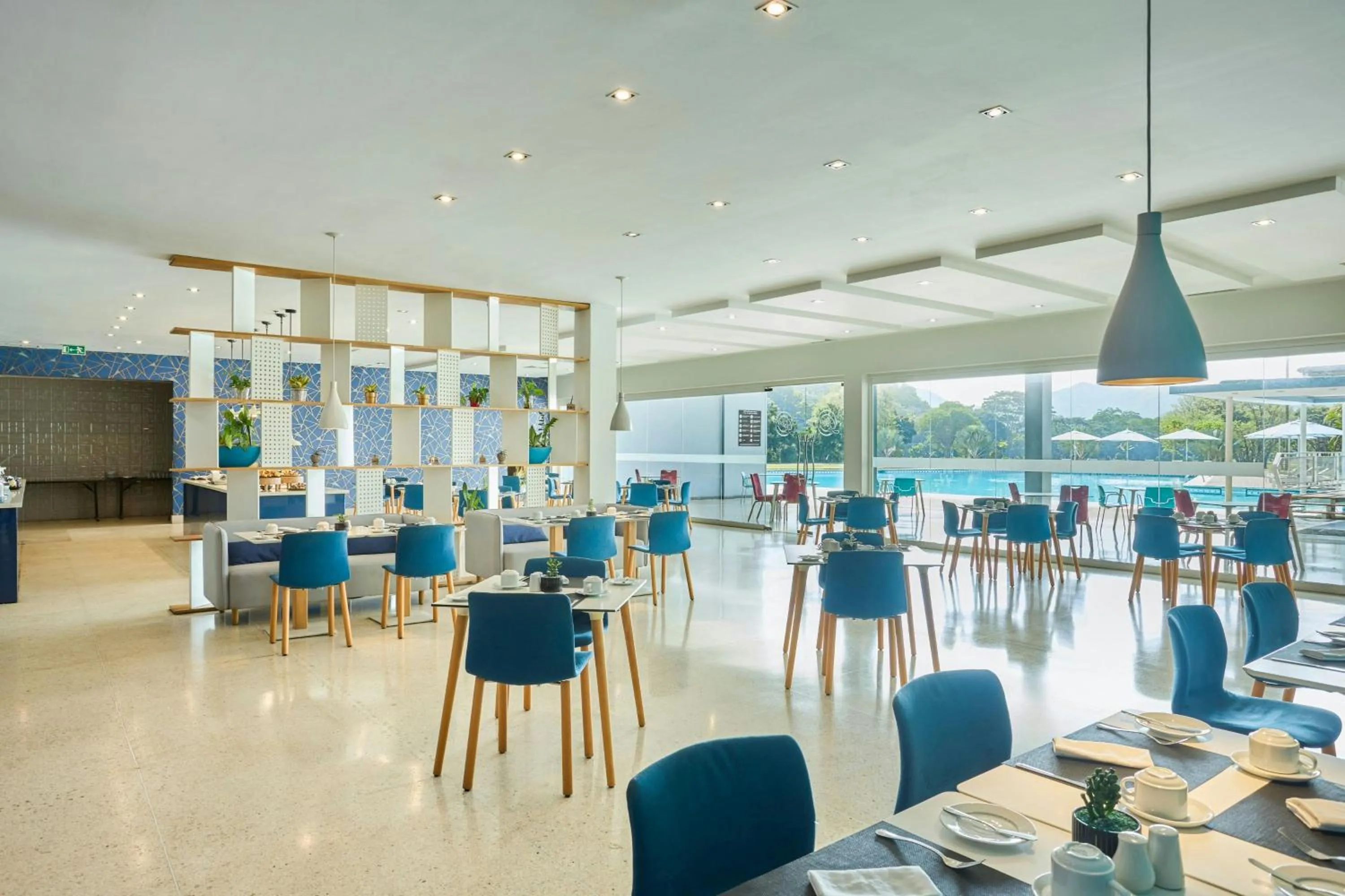 Restaurant/places to eat in Marriott Maracay Golf Resort