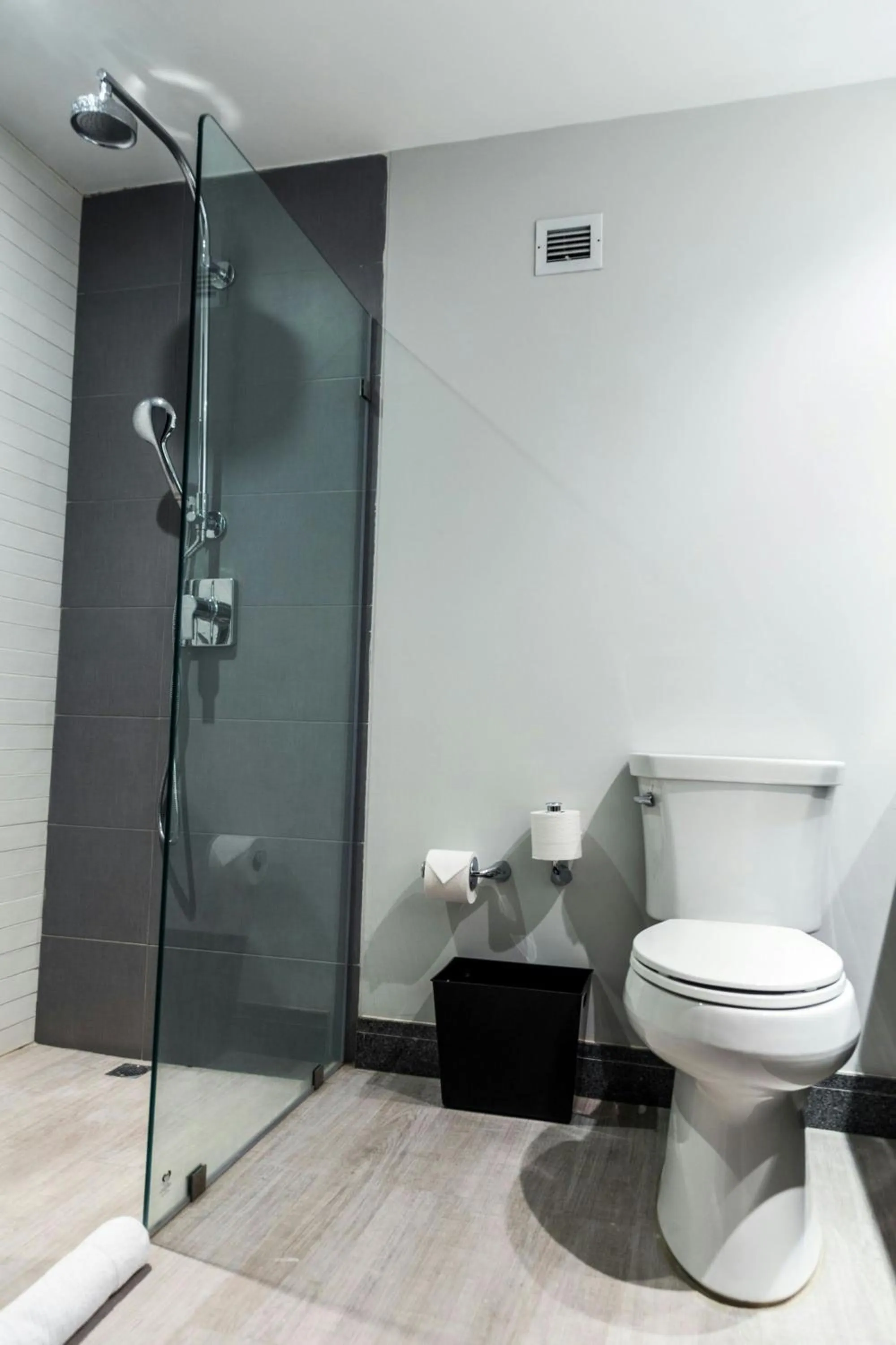 Bathroom in Marriott Maracay Golf Resort