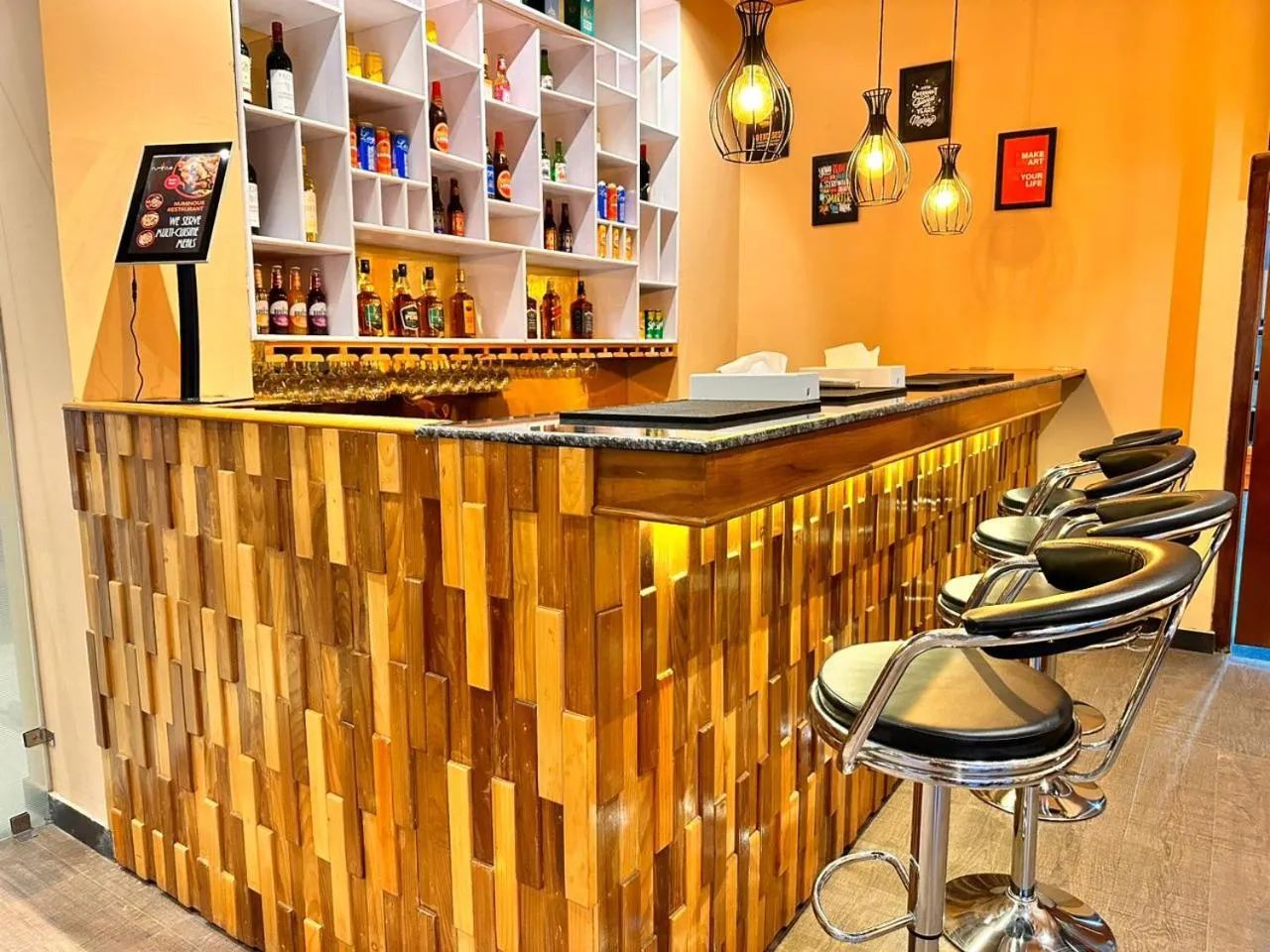 Lounge or bar in NUMINOUS HOTEL