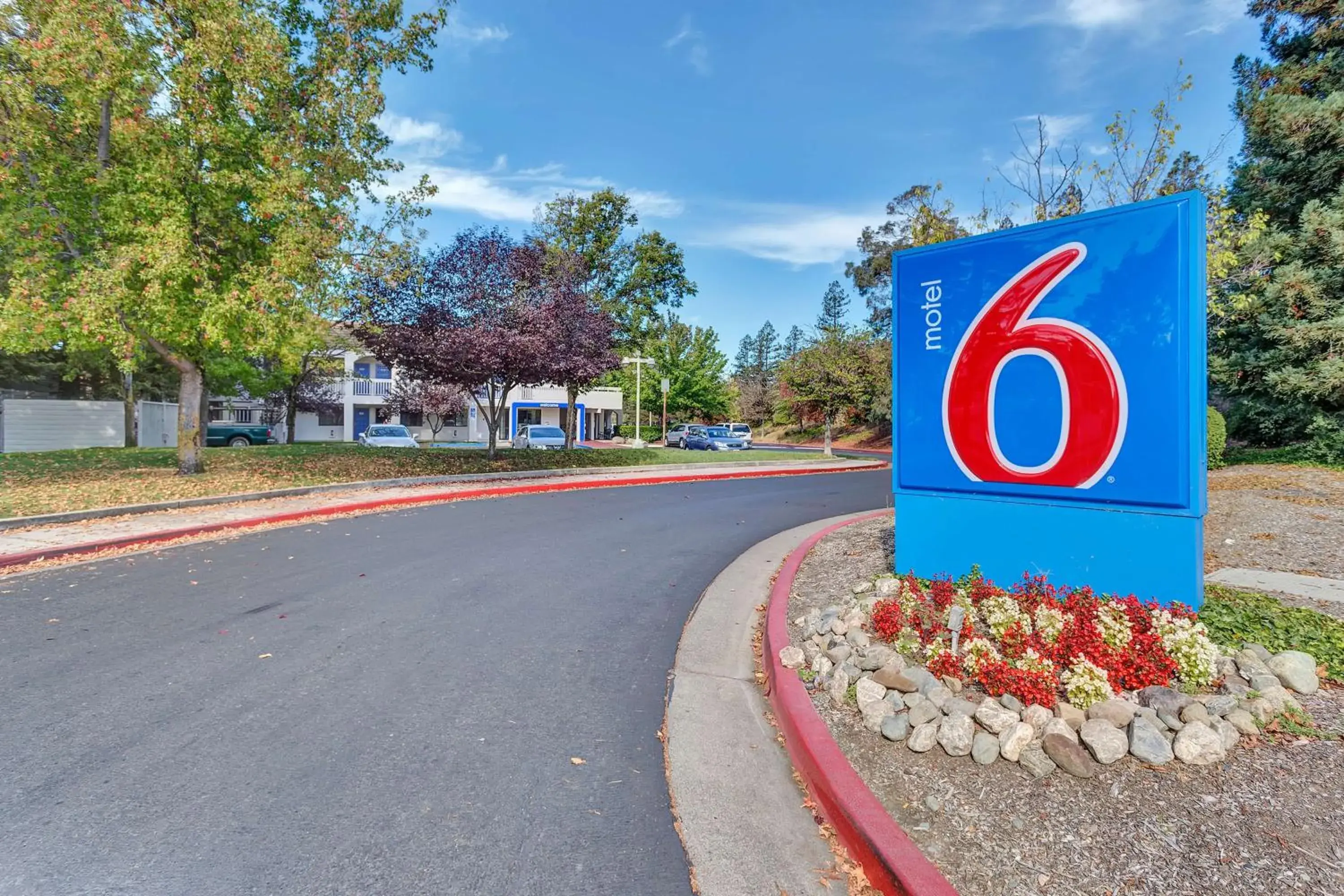 Property building, Property Logo/Sign in Motel 6-Santa Rosa, CA - North