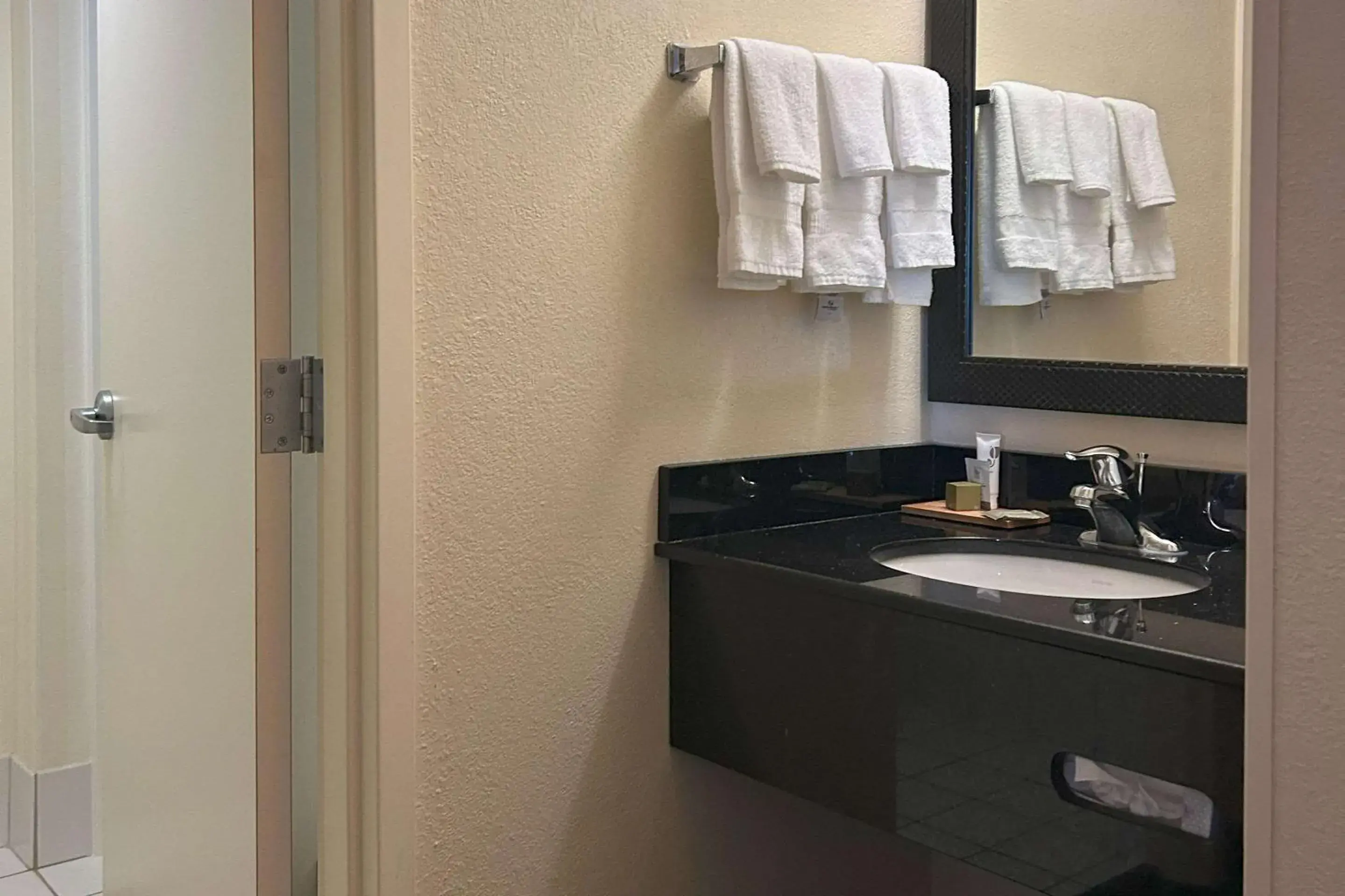 Bedroom in Country Inn & Suites by Radisson, Fayetteville I-95, NC Bedroom in Country Inn & Suites by Radisson, Fayetteville I-95, NC