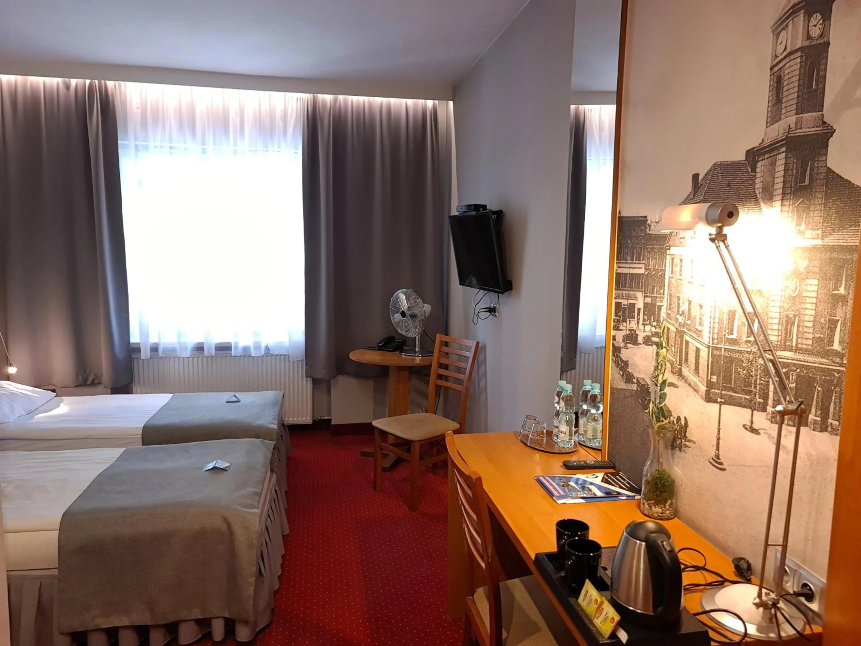 TV and multimedia, Bed in Hotel Malinowski Economy