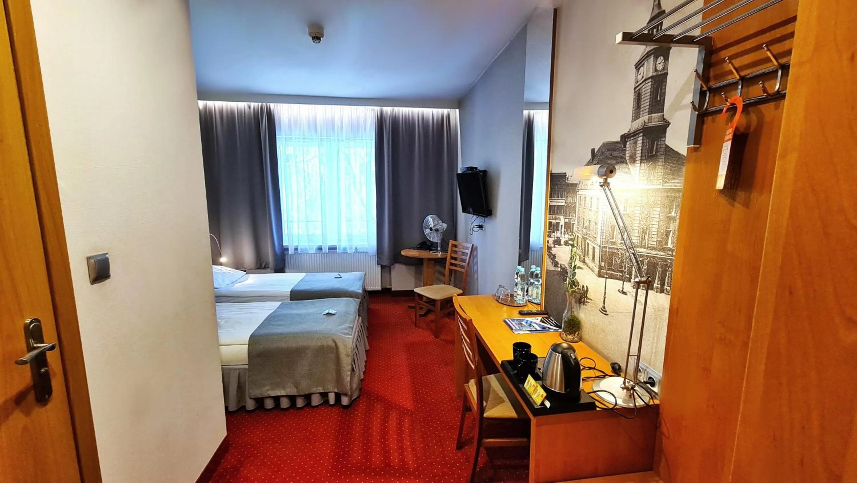 Photo of the whole room, Bed in Hotel Malinowski Economy