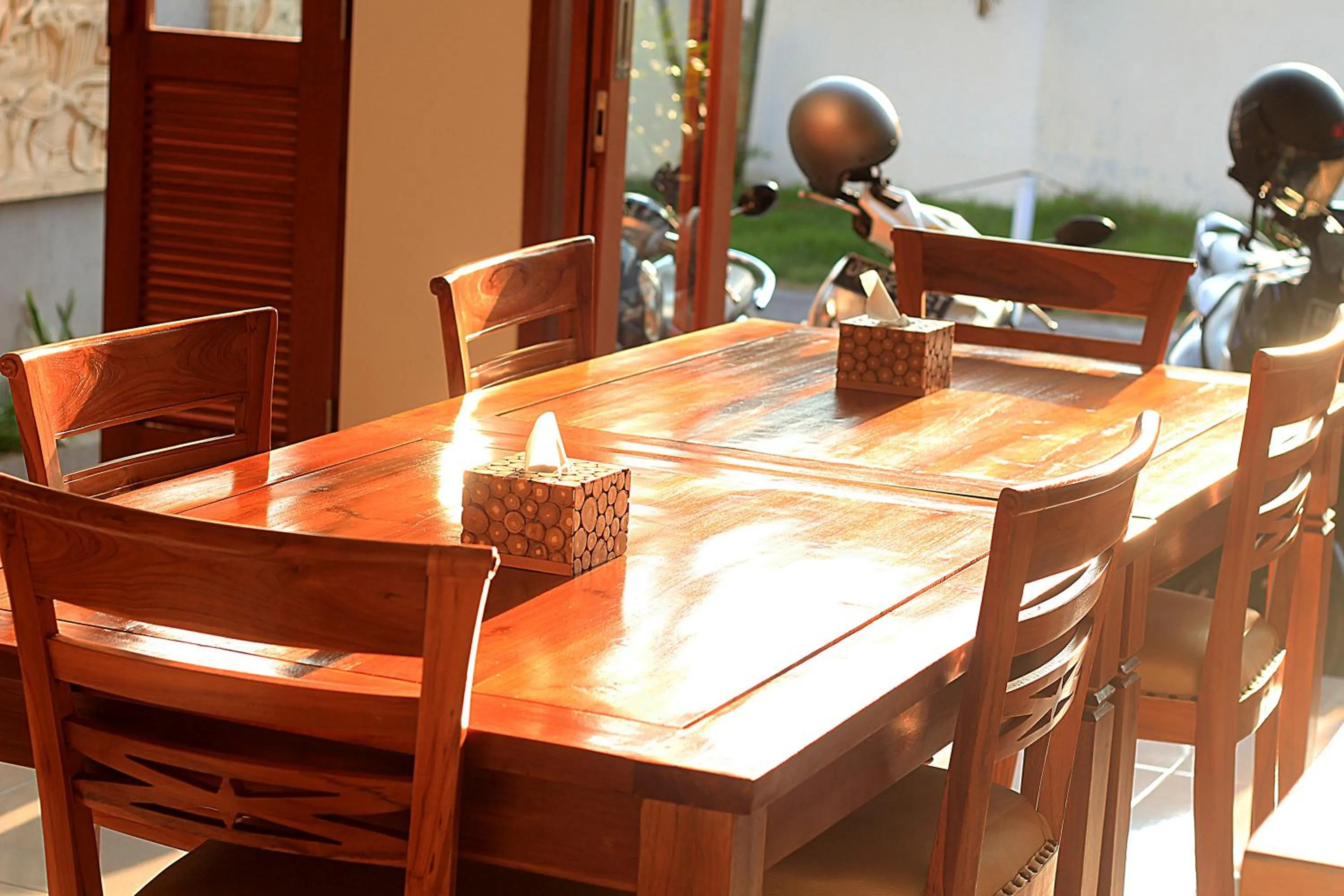 Communal kitchen in Sweet Corner Guest House