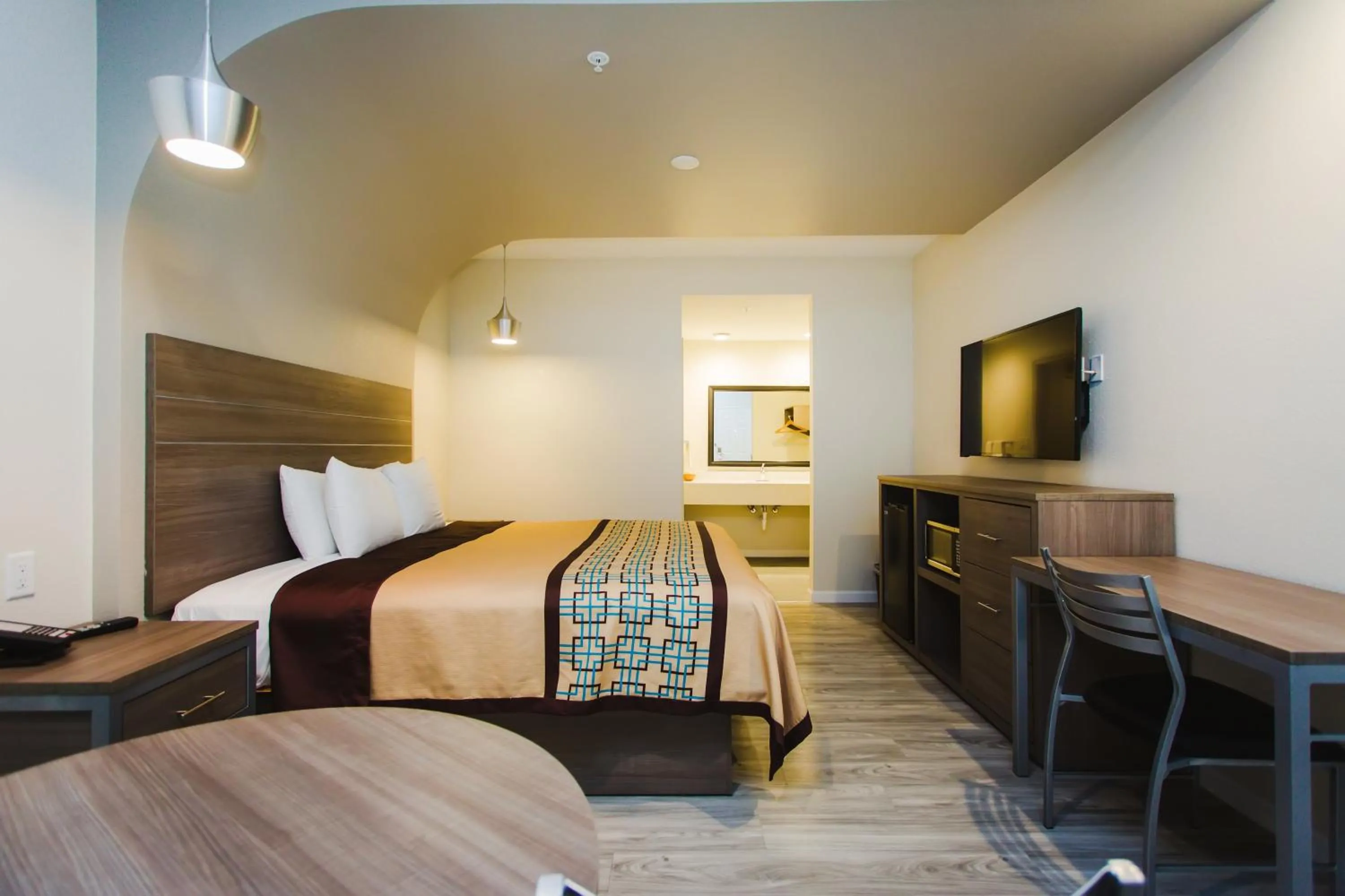 Bed in Scottish Inns & Suites Atascocita