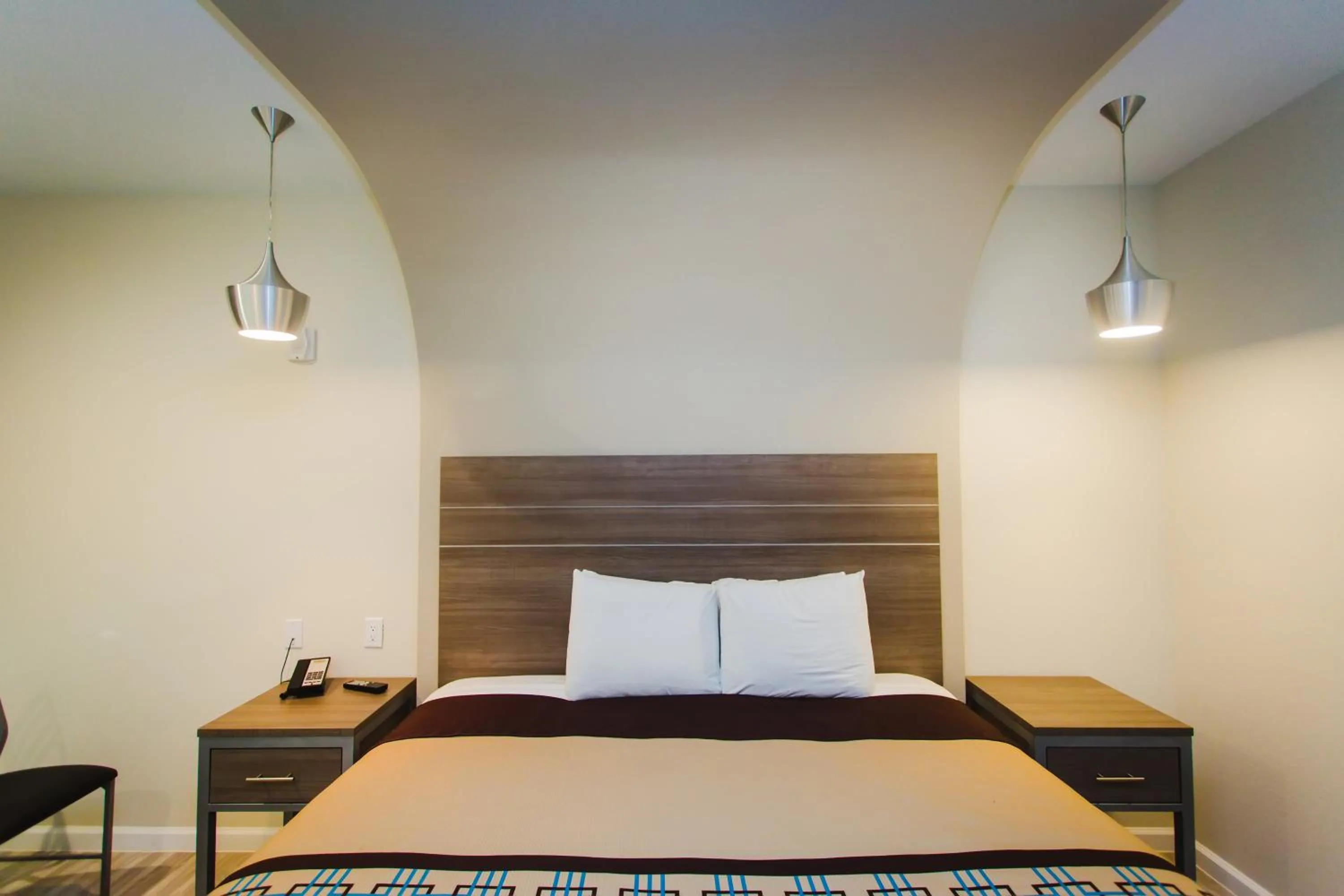 Bed in Scottish Inns & Suites Atascocita