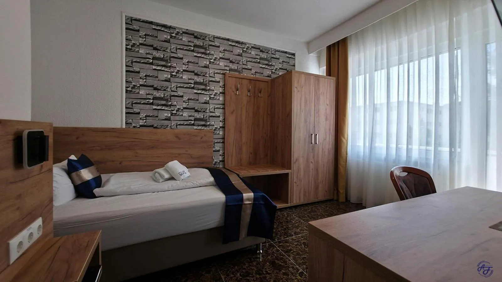 Bedroom, Bed in Hotel Sofia