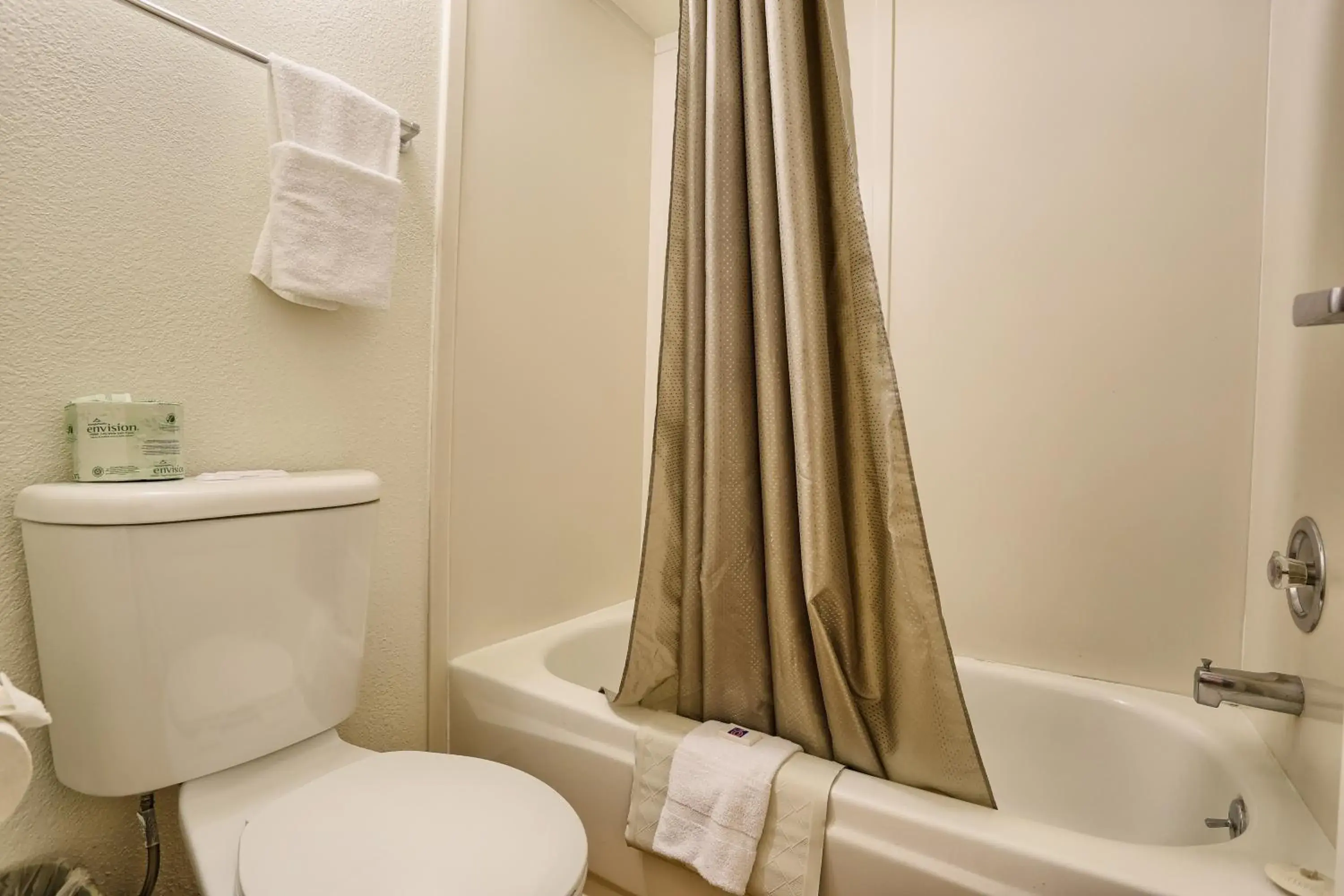 Bathroom in Super 8 by Wyndham Petaluma Bathroom in Super 8 by Wyndham Petaluma