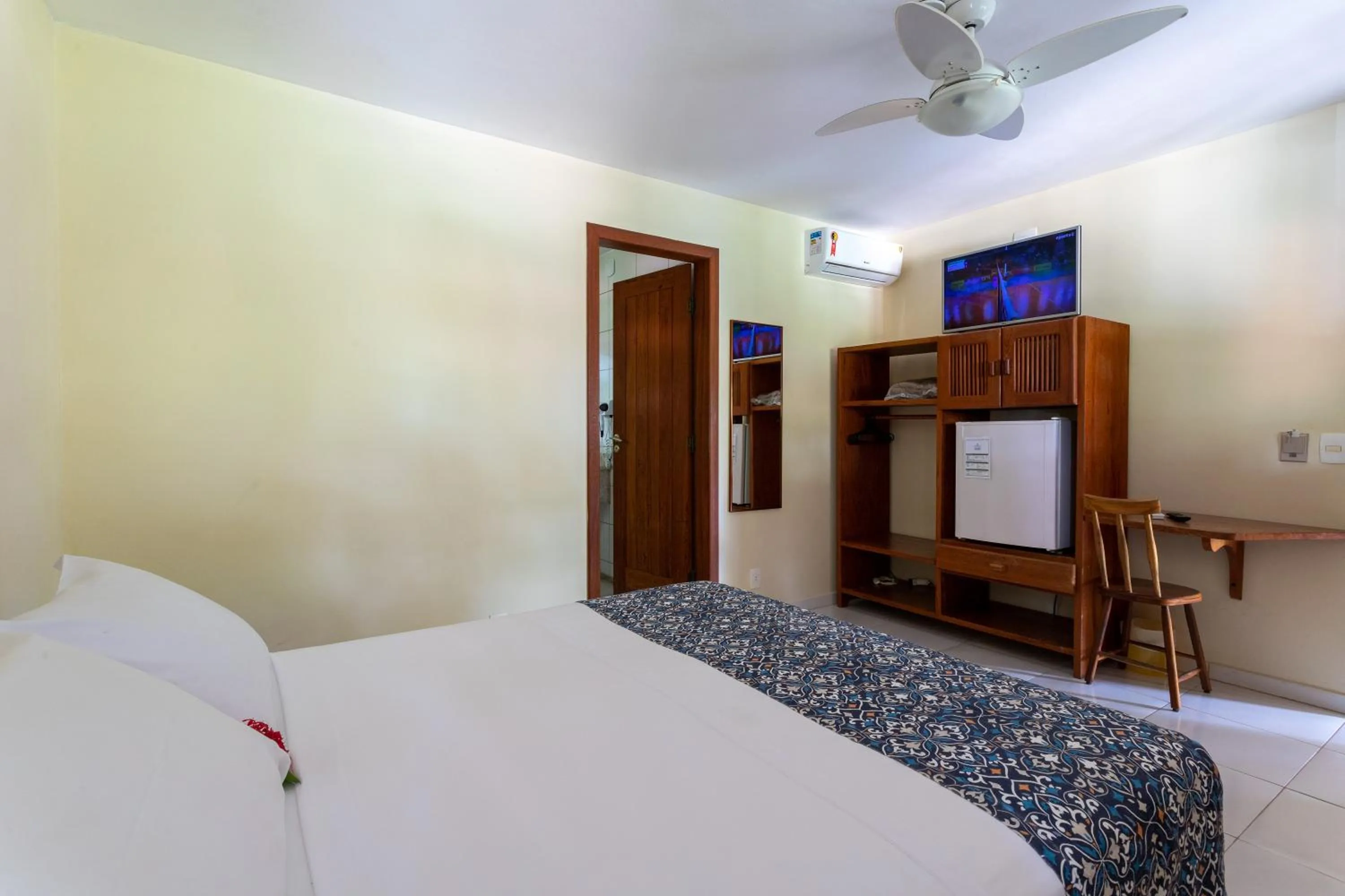 Bed in Canto d Alvorada Hotel Pousada