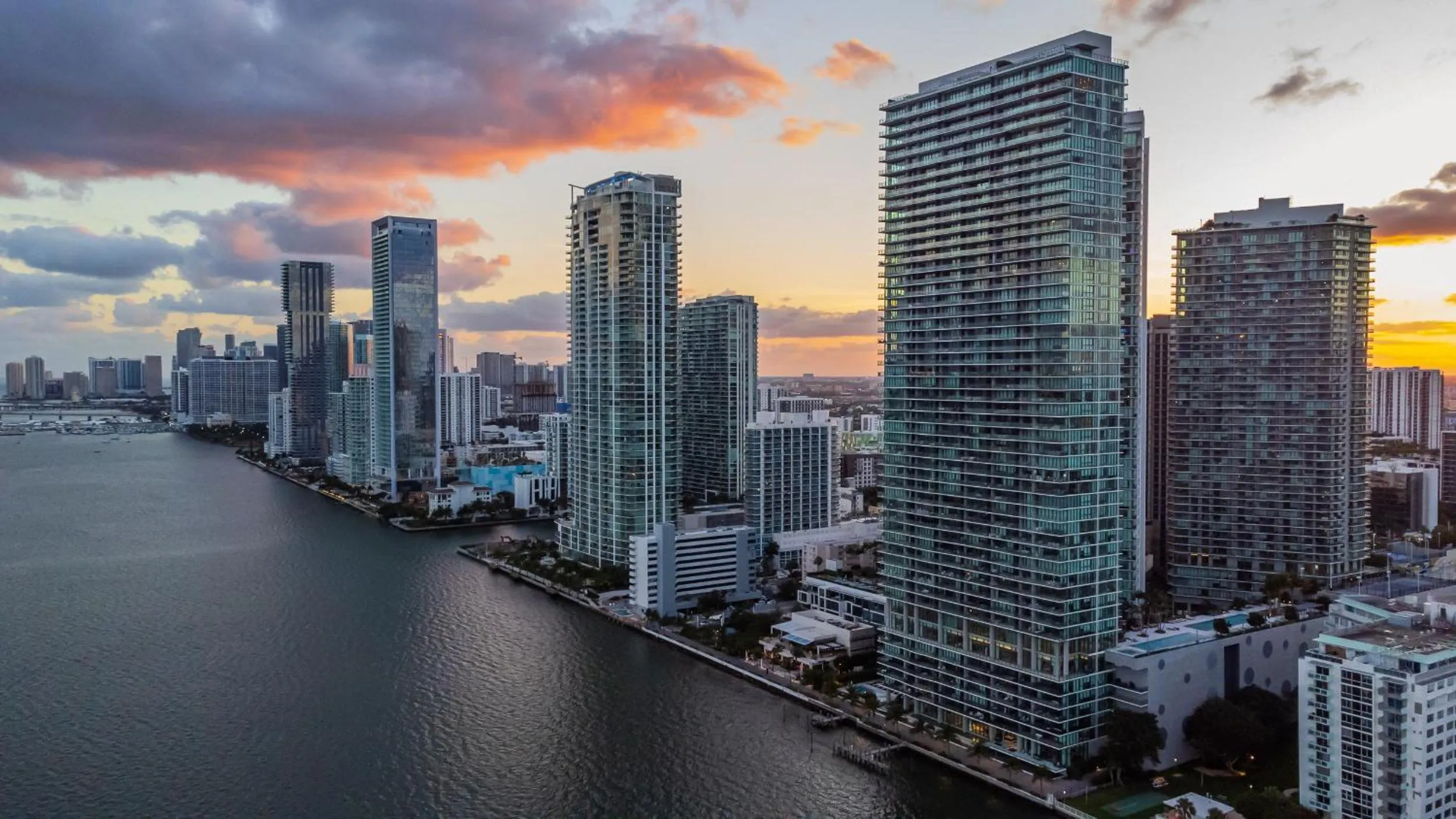 Area and facilities in Up Midtown