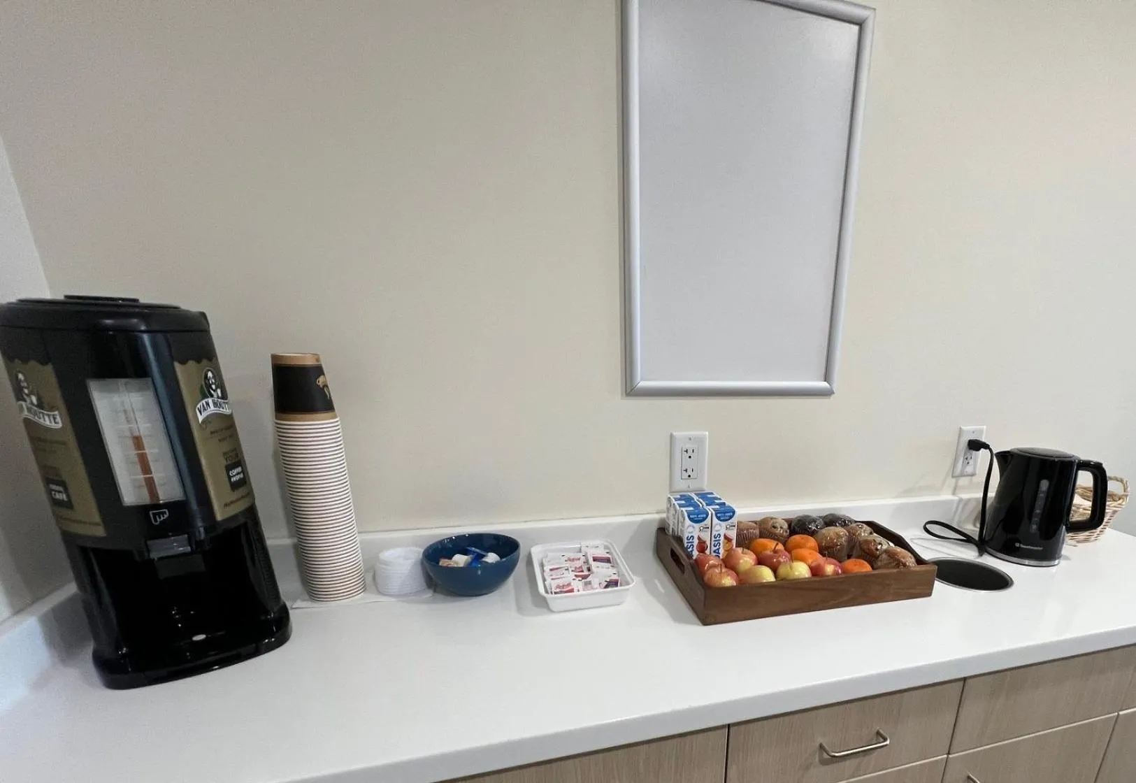 Breakfast in Super 8 by Wyndham Estevan