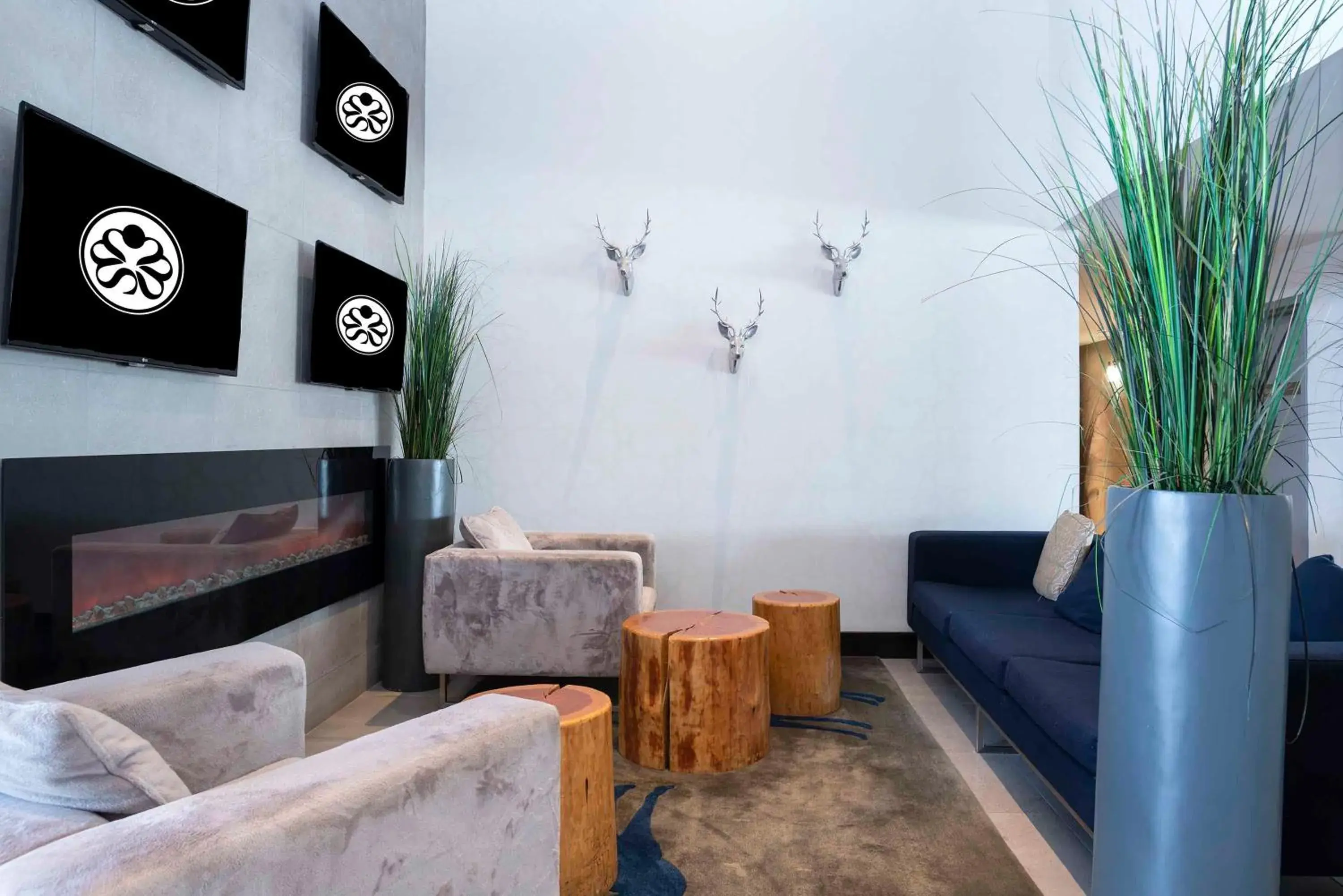 Lobby or reception in Sandman Signature Prince George Hotel Lobby or reception in Sandman Signature Prince George Hotel