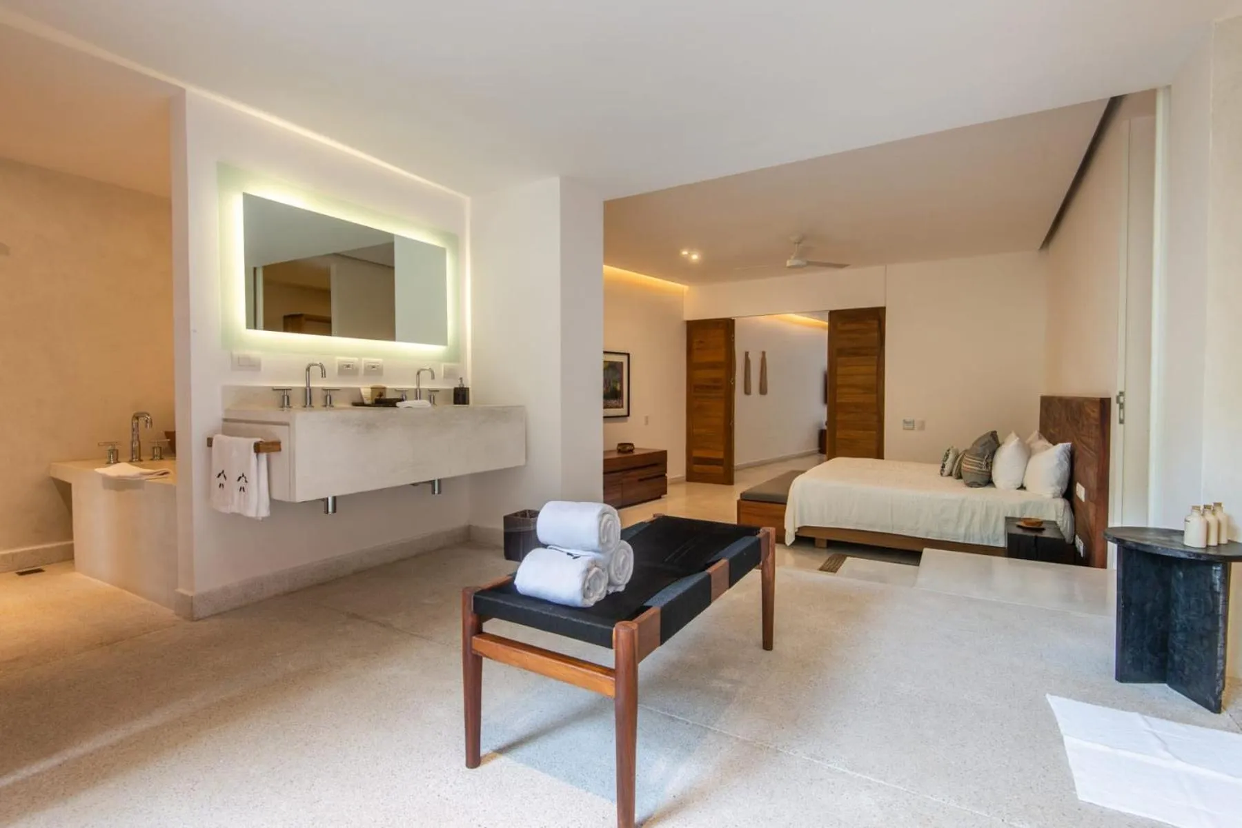 Bed in El Careyes Club & Residences