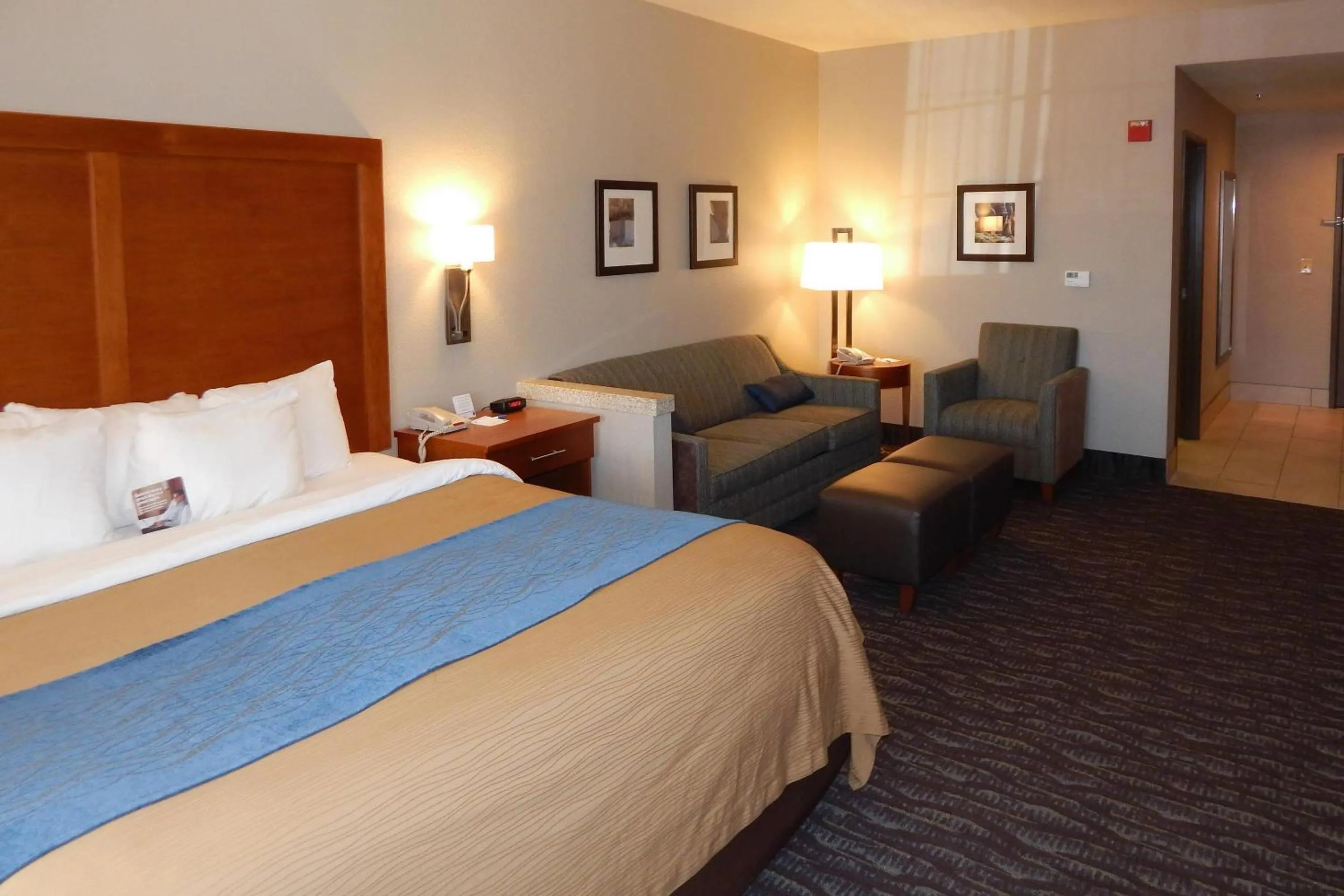 Bedroom, Bed in Comfort Inn & Suites Las Cruces Mesilla