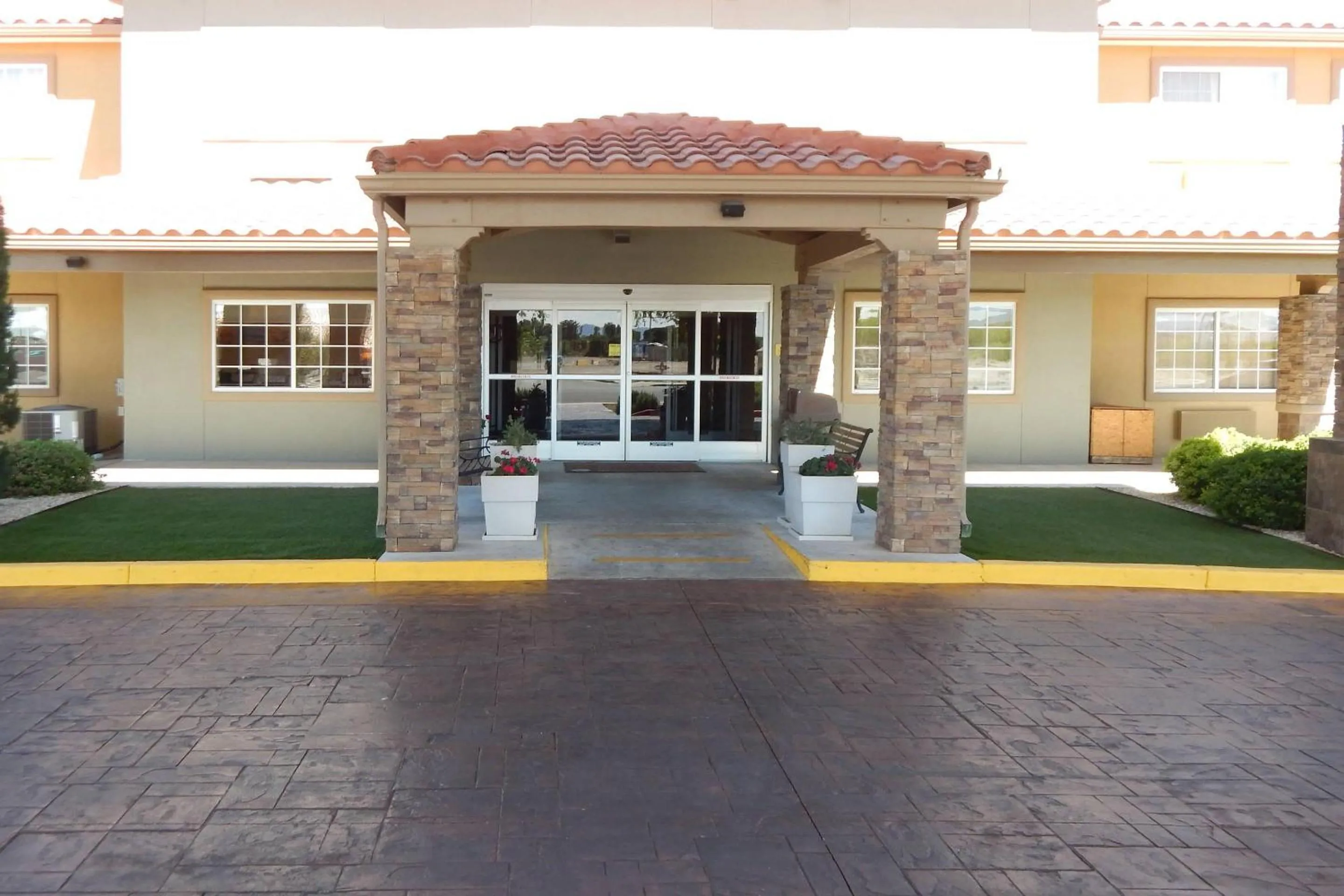Property building in Comfort Inn & Suites Las Cruces Mesilla