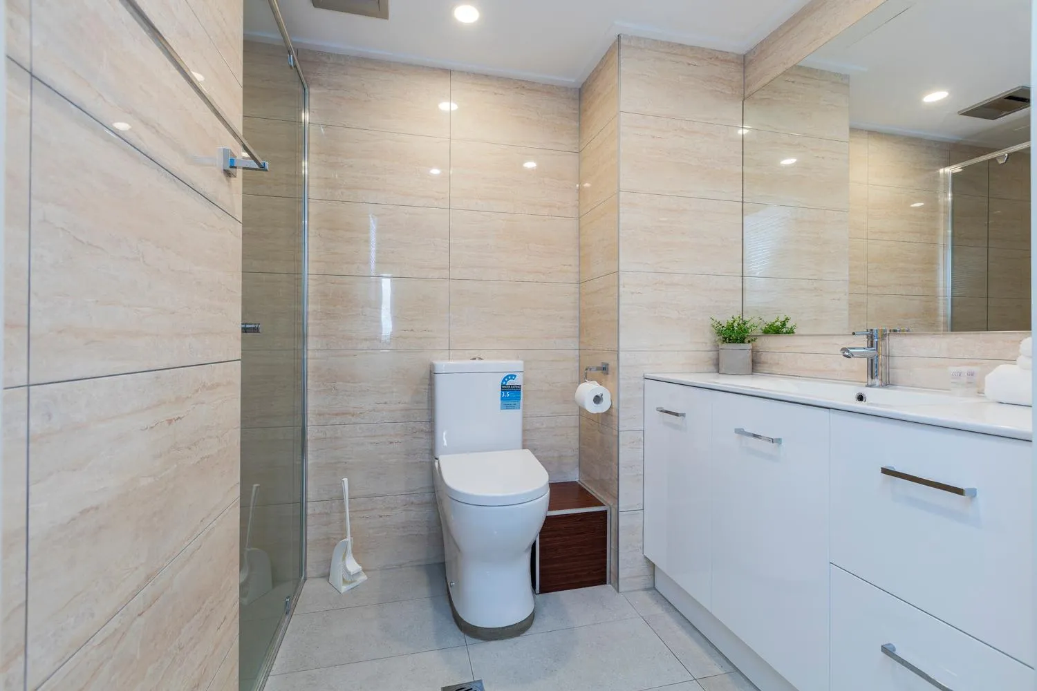 Silverton Apartment Resort Surfers Paradise