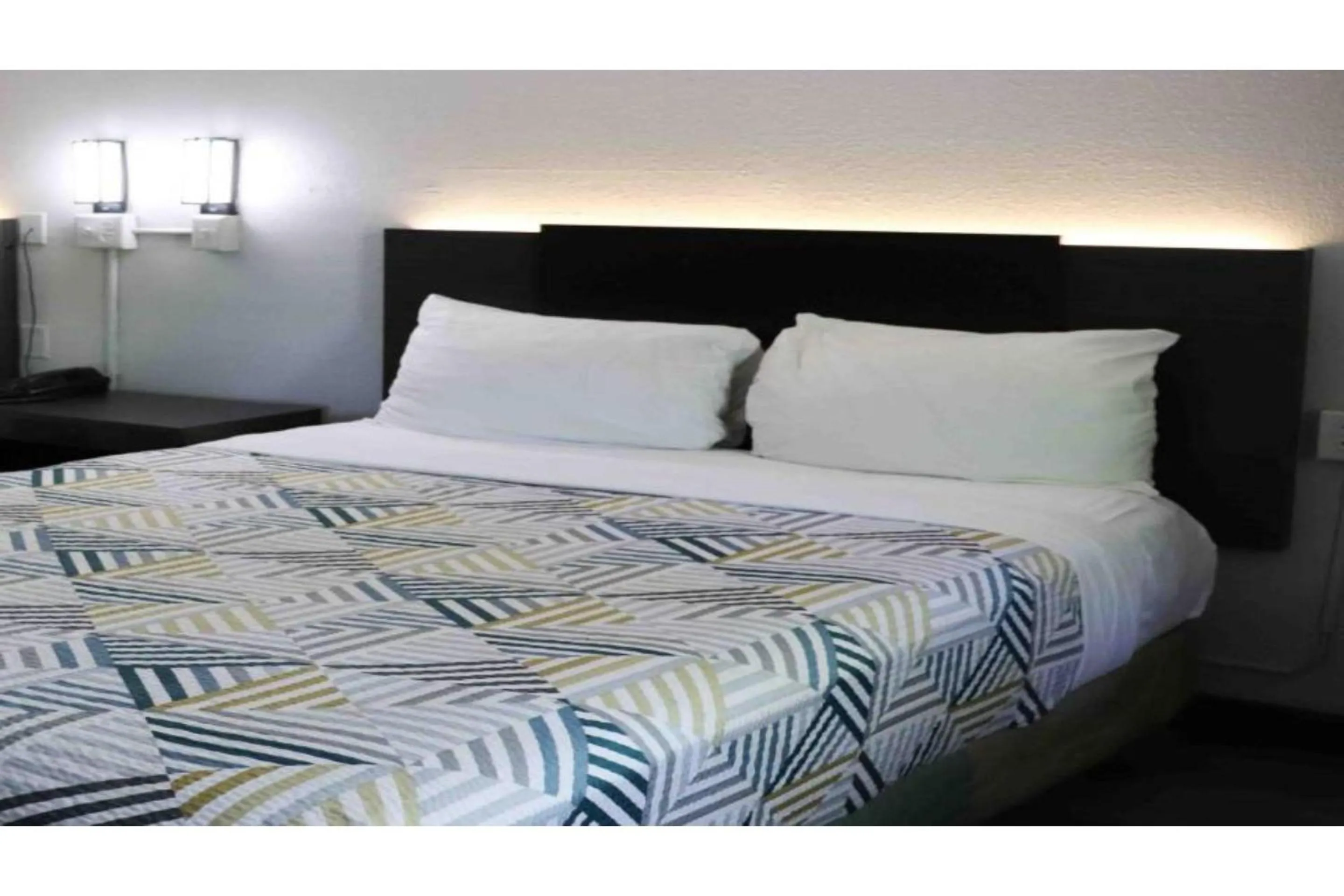 Bed in Motel 6-Birmingham, AL