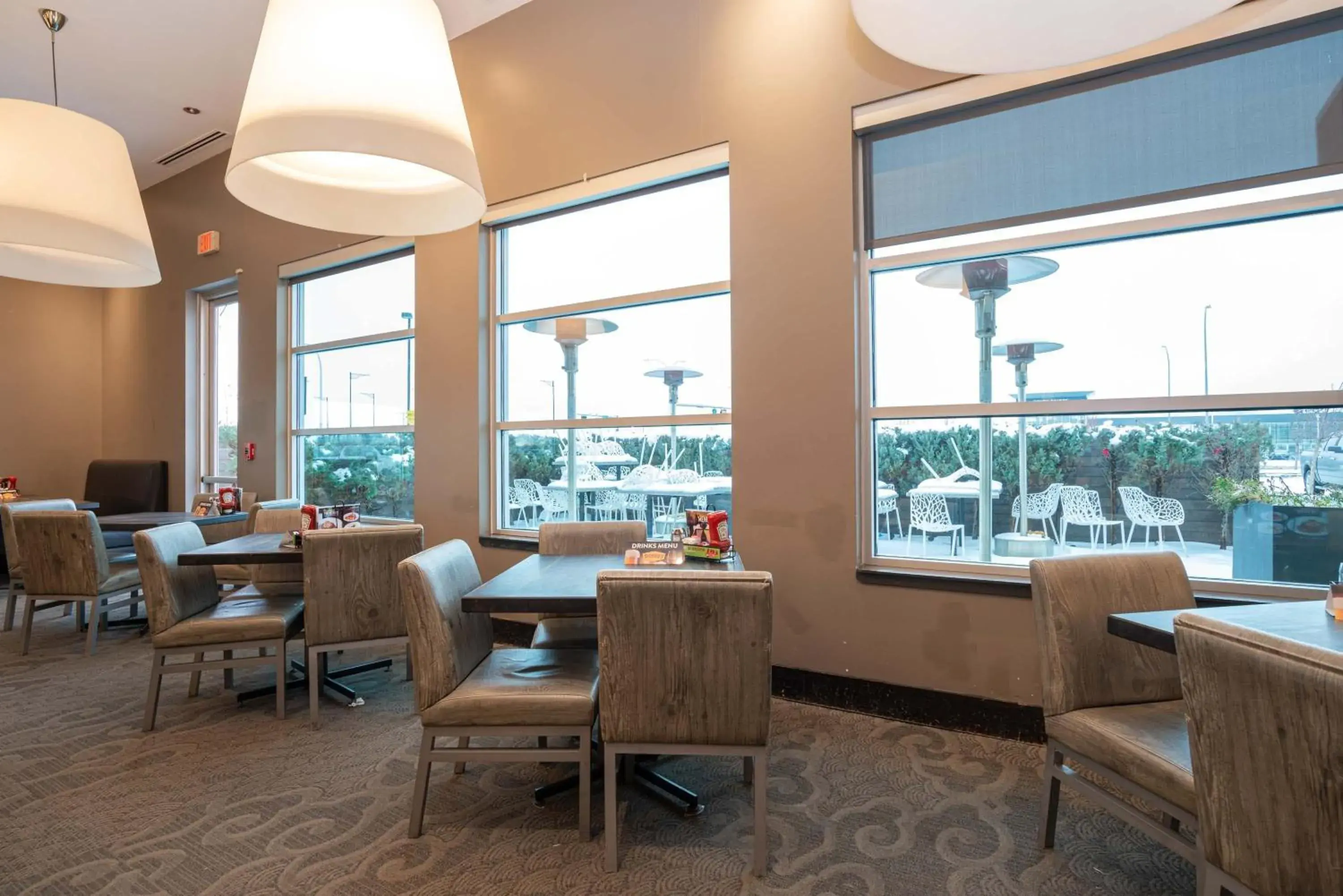 Breakfast in Sandman Signature Edmonton South Hotel Breakfast in Sandman Signature Edmonton South Hotel