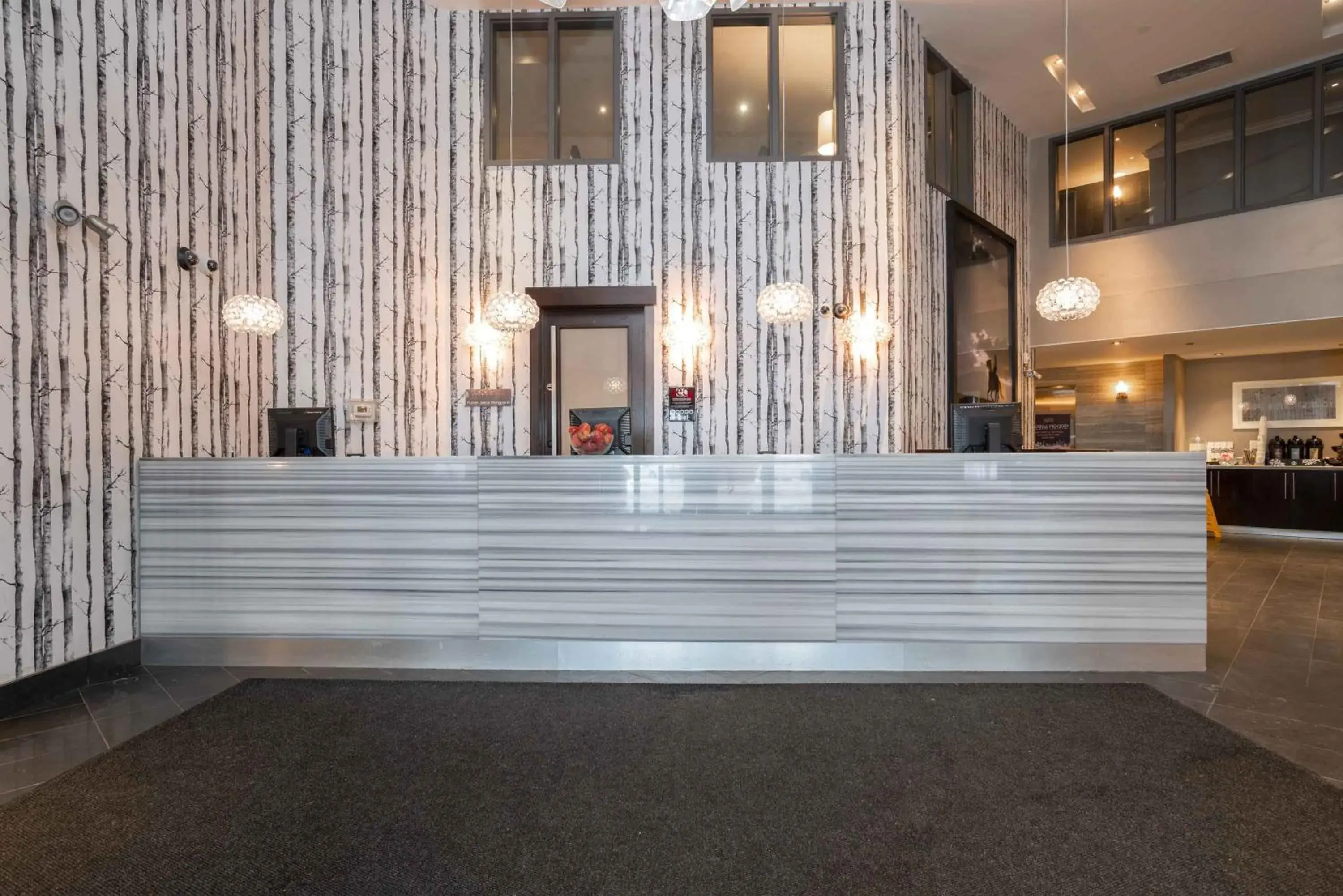 Lobby or reception in Sandman Signature Edmonton South Hotel Lobby or reception in Sandman Signature Edmonton South Hotel