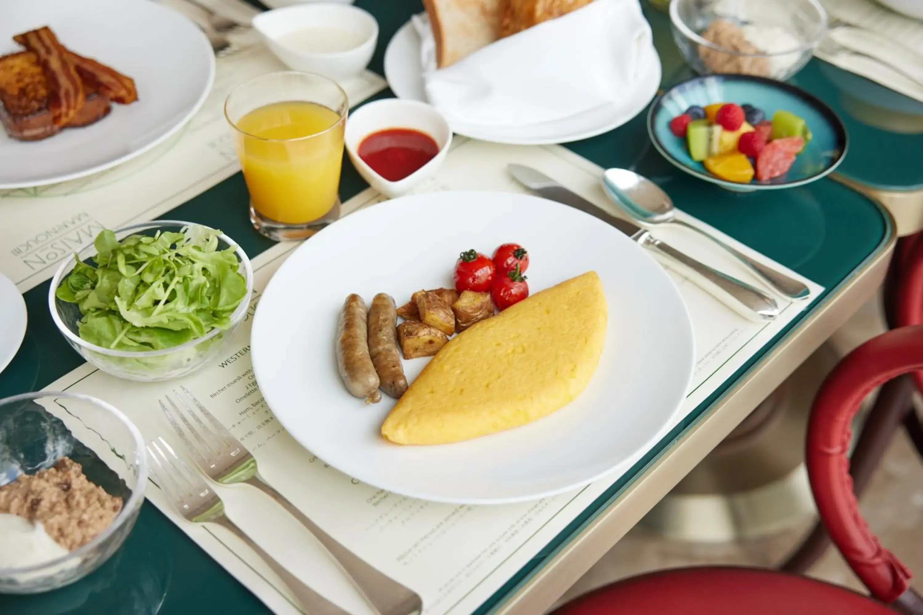 Breakfast in Four Seasons Hotel Tokyo at Marunouchi Breakfast in Four Seasons Hotel Tokyo at Marunouchi