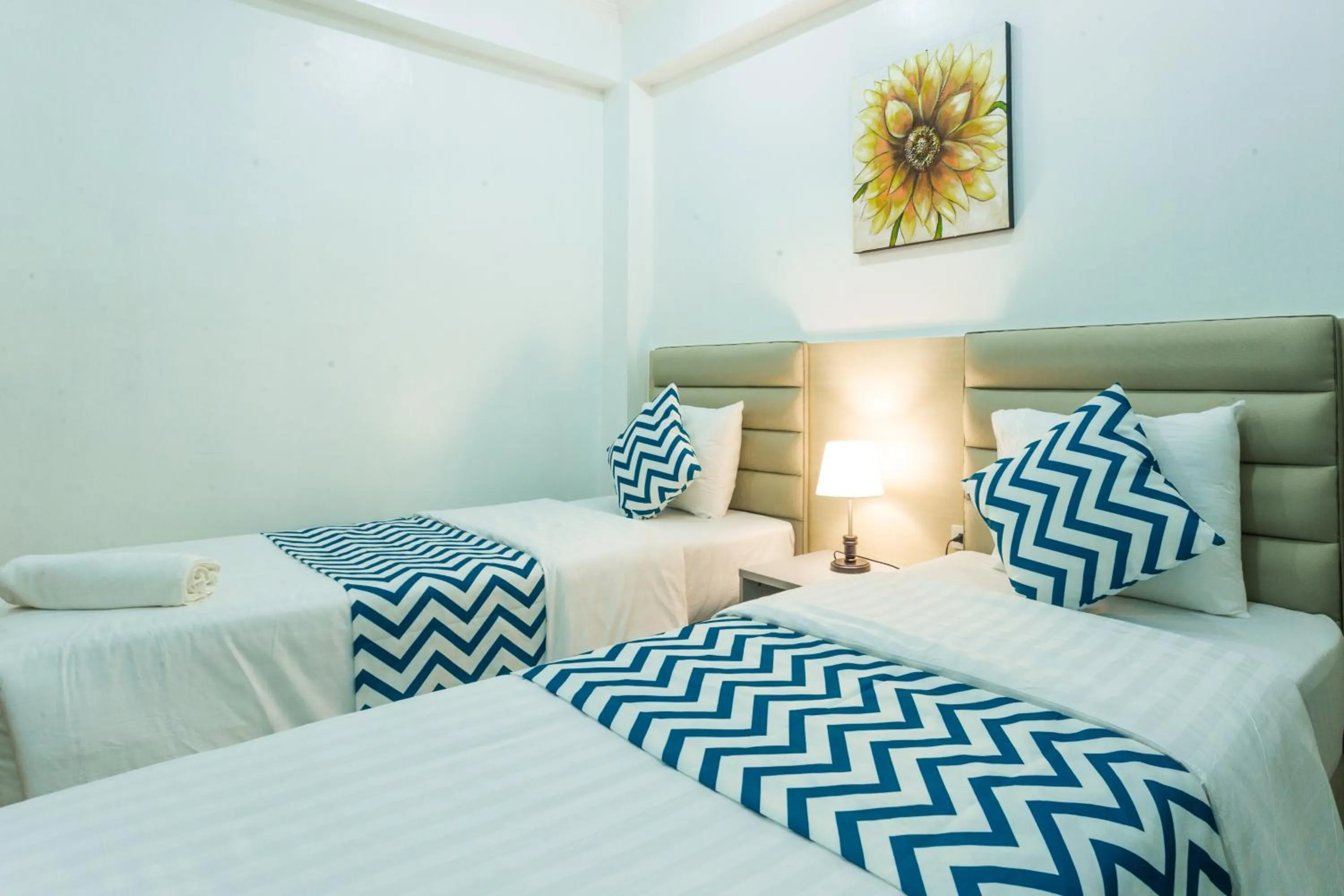 Bedroom, Bed in Grand Blue Beach Hotel