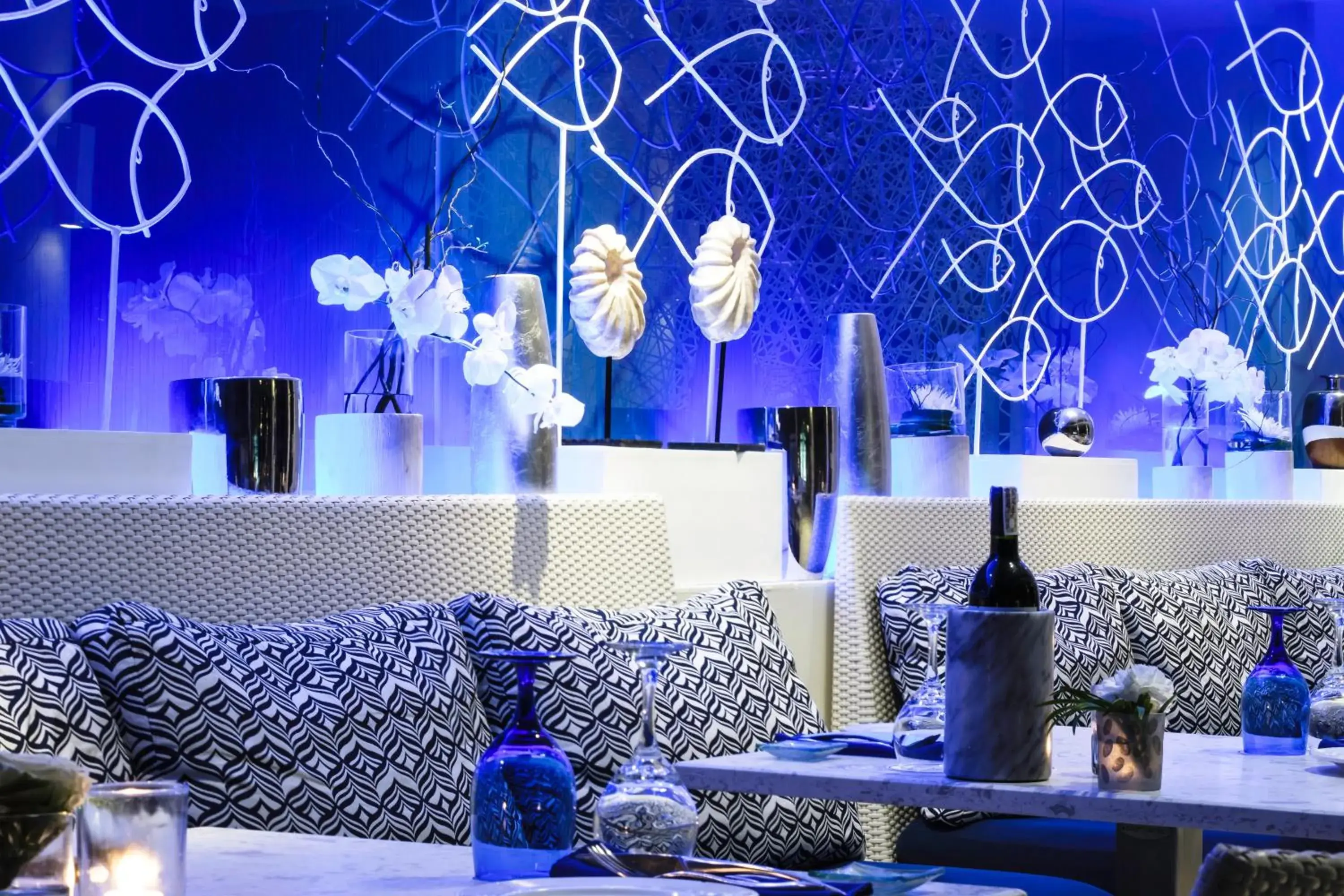 Restaurant/places to eat in Discovery Boracay Restaurant/places to eat in Discovery Boracay