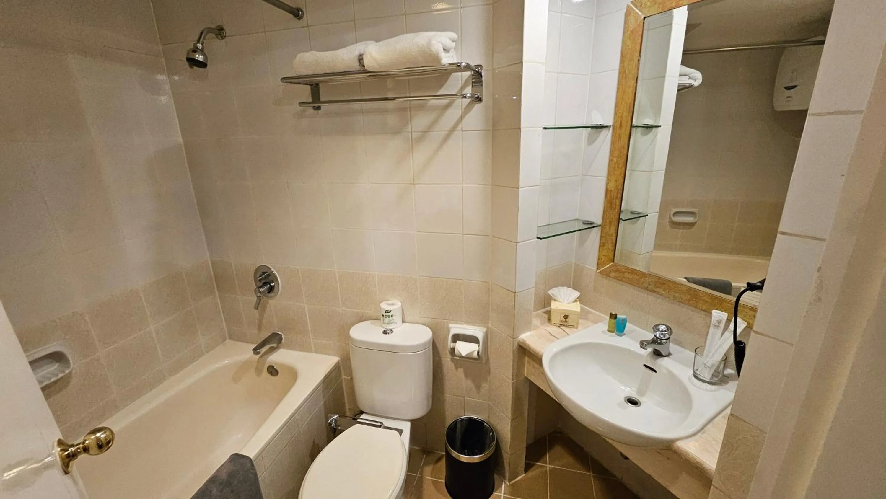 Batavia Hotel & Serviced Apartments Jakarta