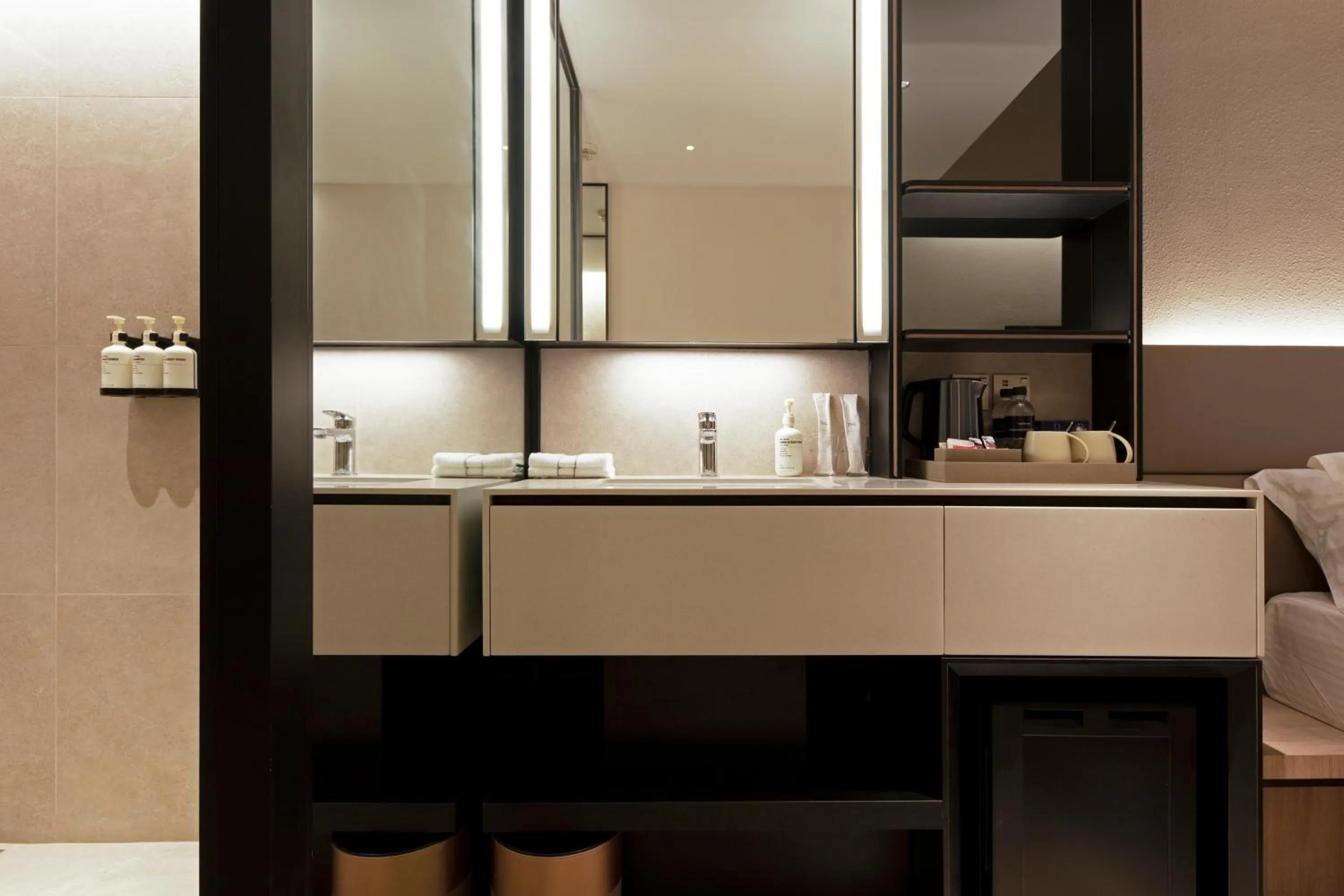 Bathroom in Hotel 1900 @ Chinatown