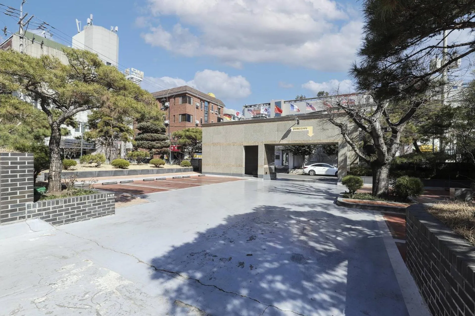 Property building in Renaissance Hotel Pohang