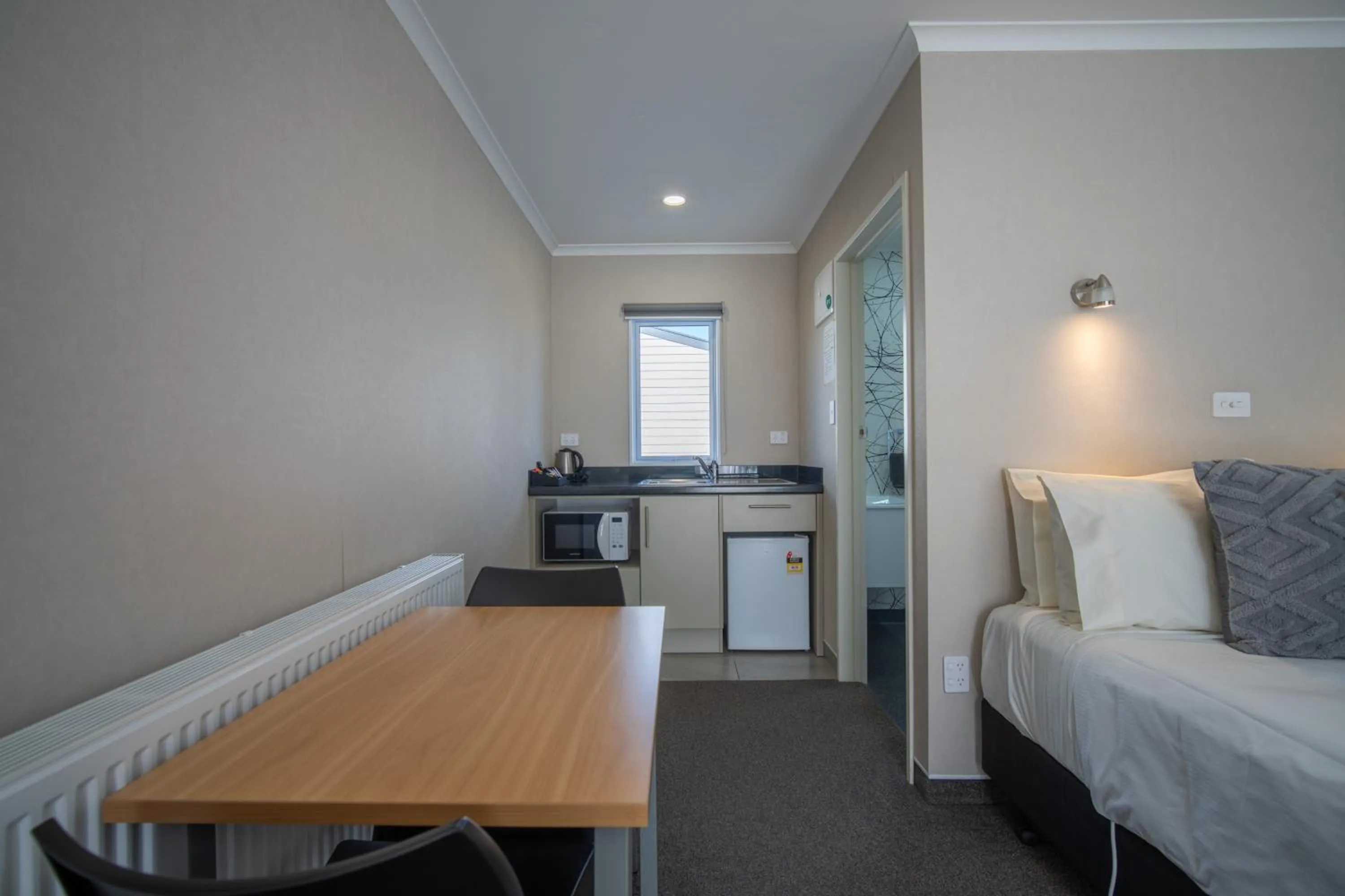 Bed in Parklands Motel & Apartments Te Anau