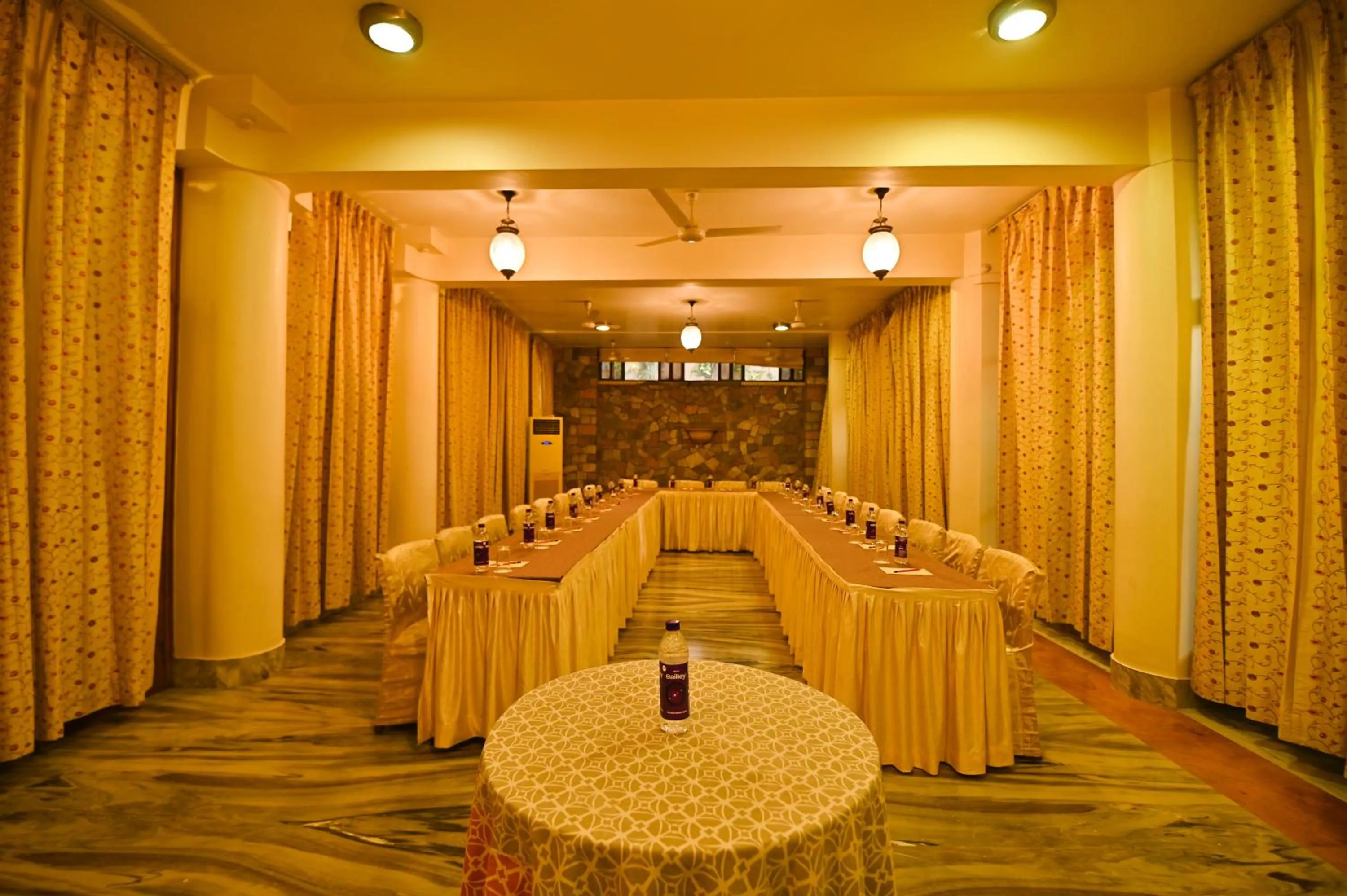 Meeting/conference room in Om Niwas Suite Hotel