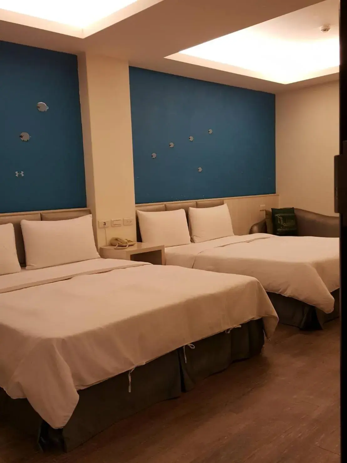 Bed in Jin Bao Hotel