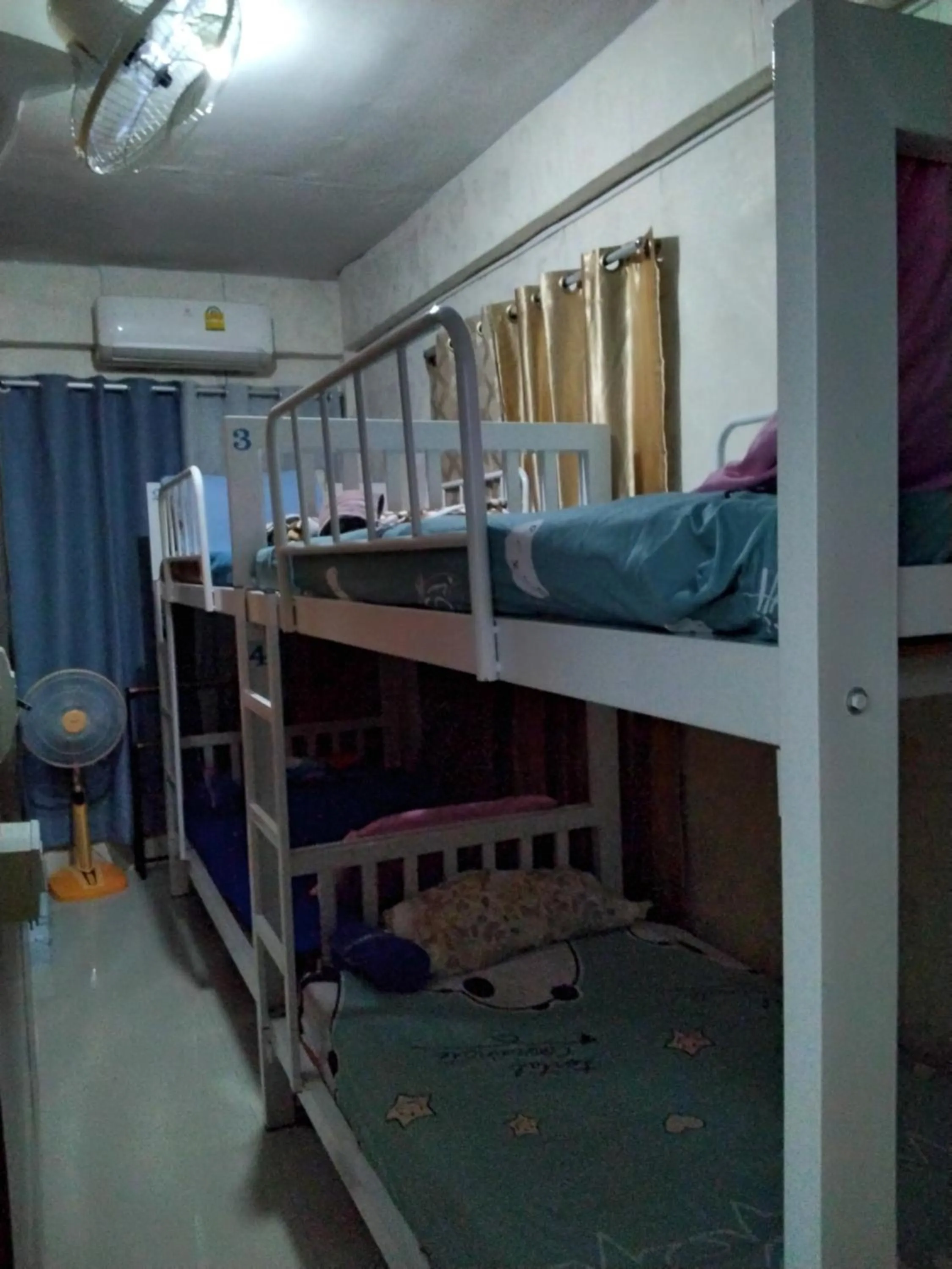Bed in Danee Hostel