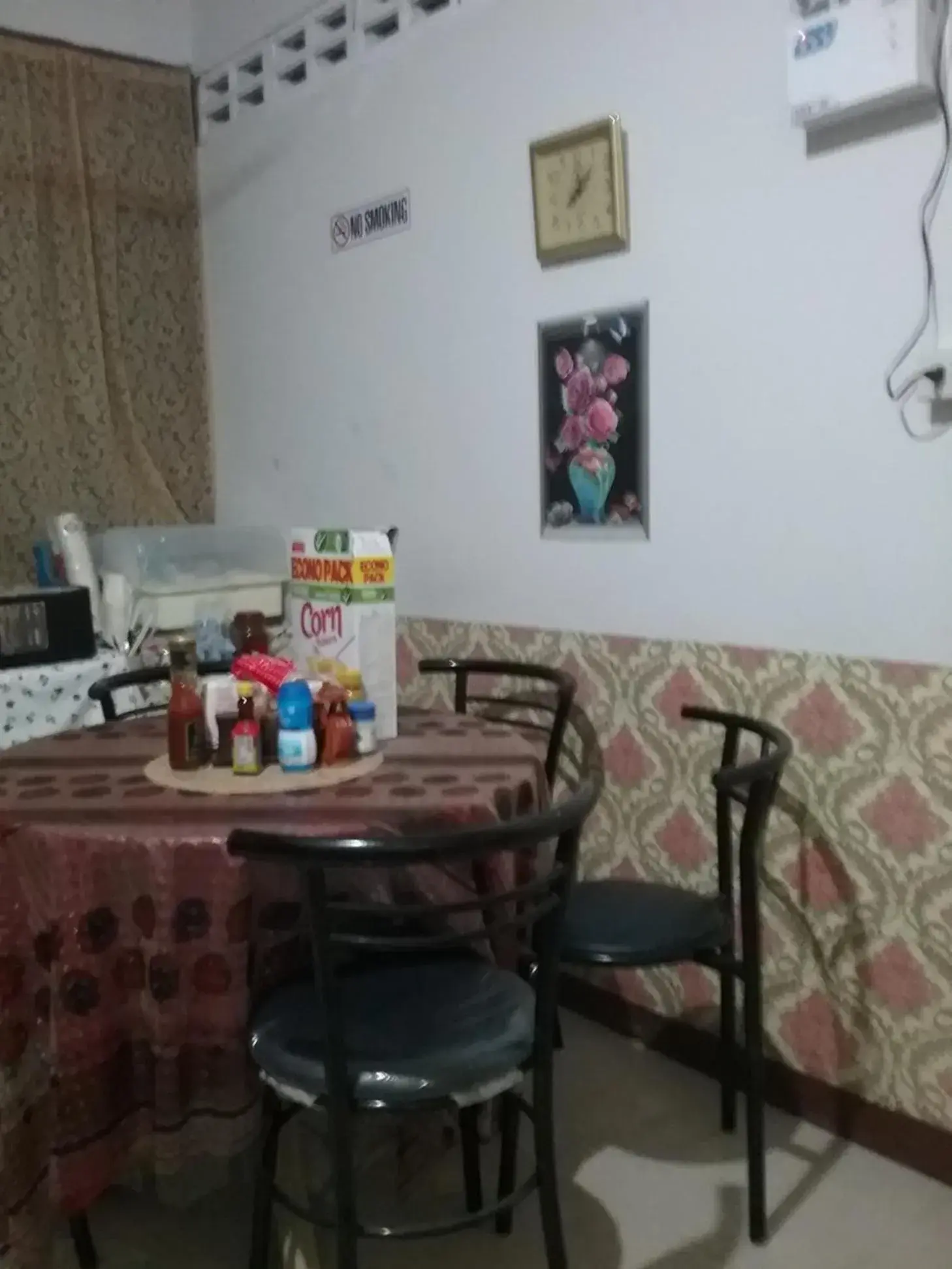 Private Bunk Bed with Shared Bathroom in Danee Hostel Private Bunk Bed with Shared Bathroom in Danee Hostel