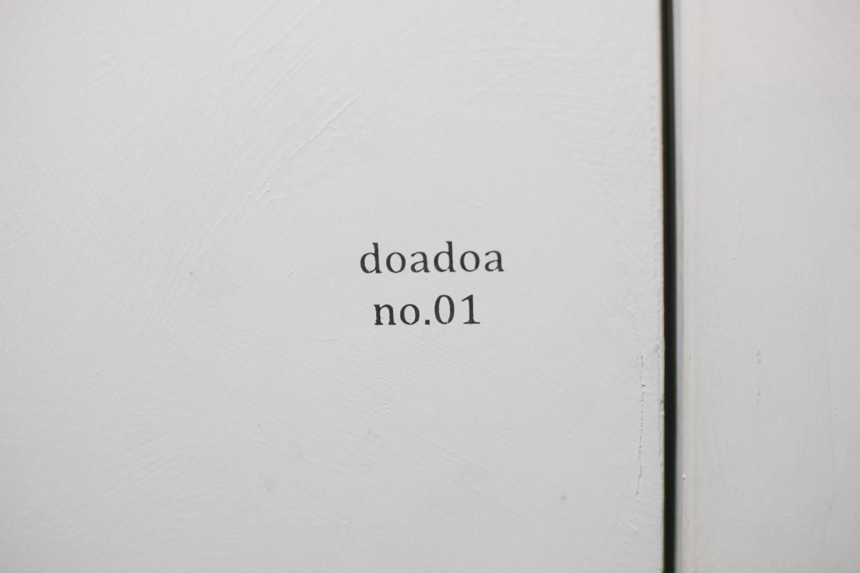 Decorative detail in Sunny Day Hostel