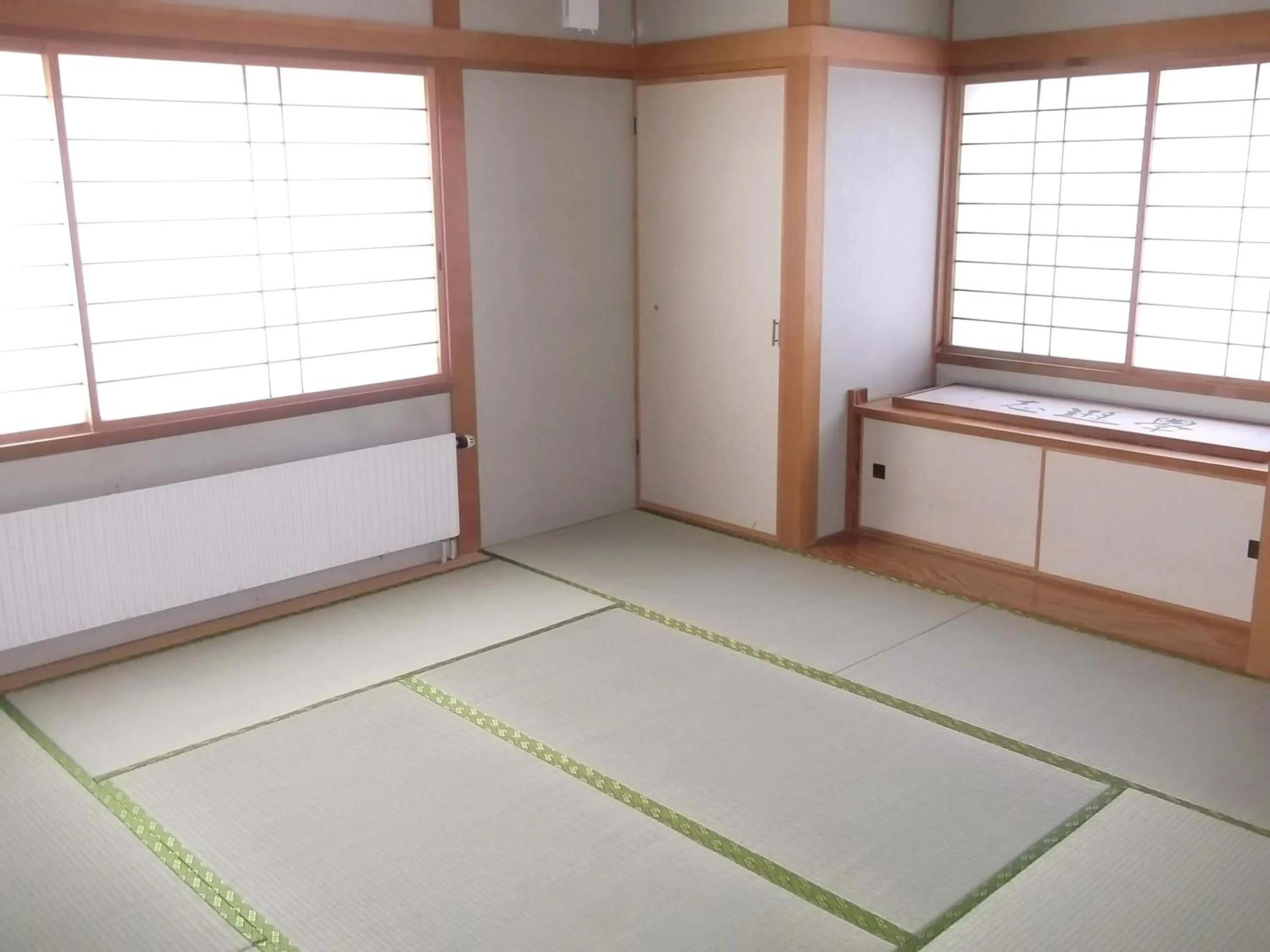 Photo of the whole room, Bed in Pension Yu