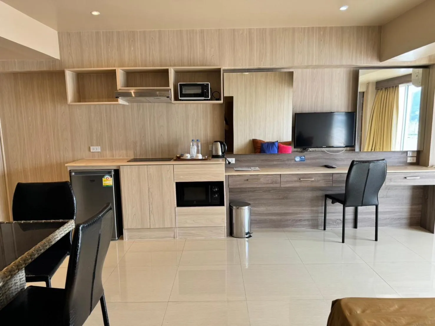 Quadruple Room with Sea View in Condo Minium Patong Phuket