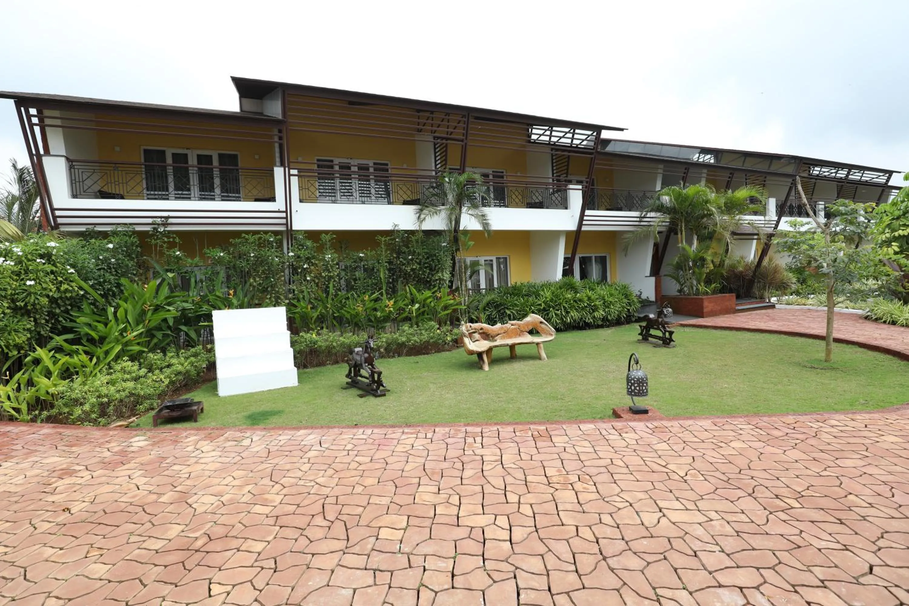 Property building in The Ocean Pearl Resort And Spa