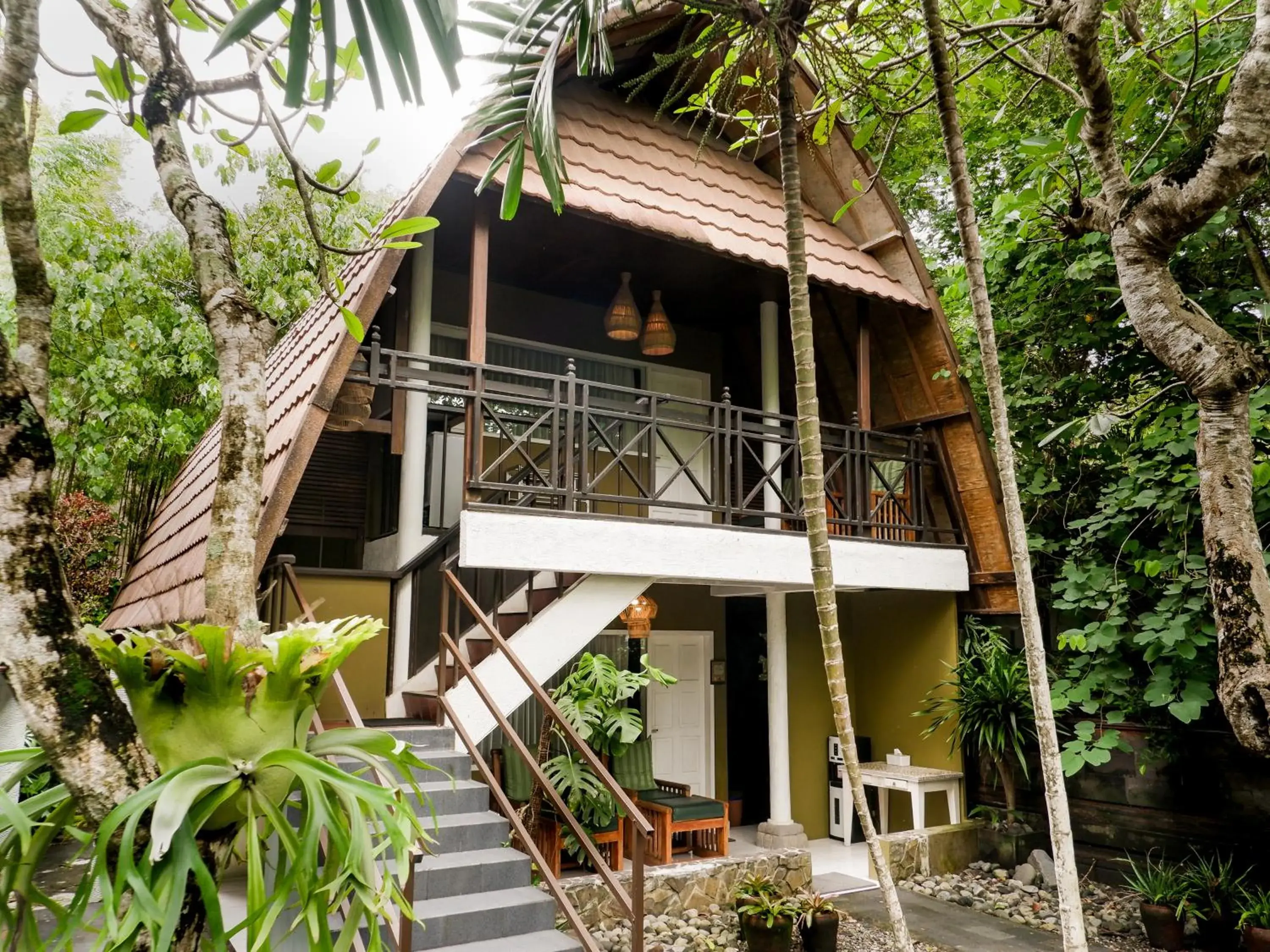 Property building in Peneeda View Beach Hotel Property building in Peneeda View Beach Hotel