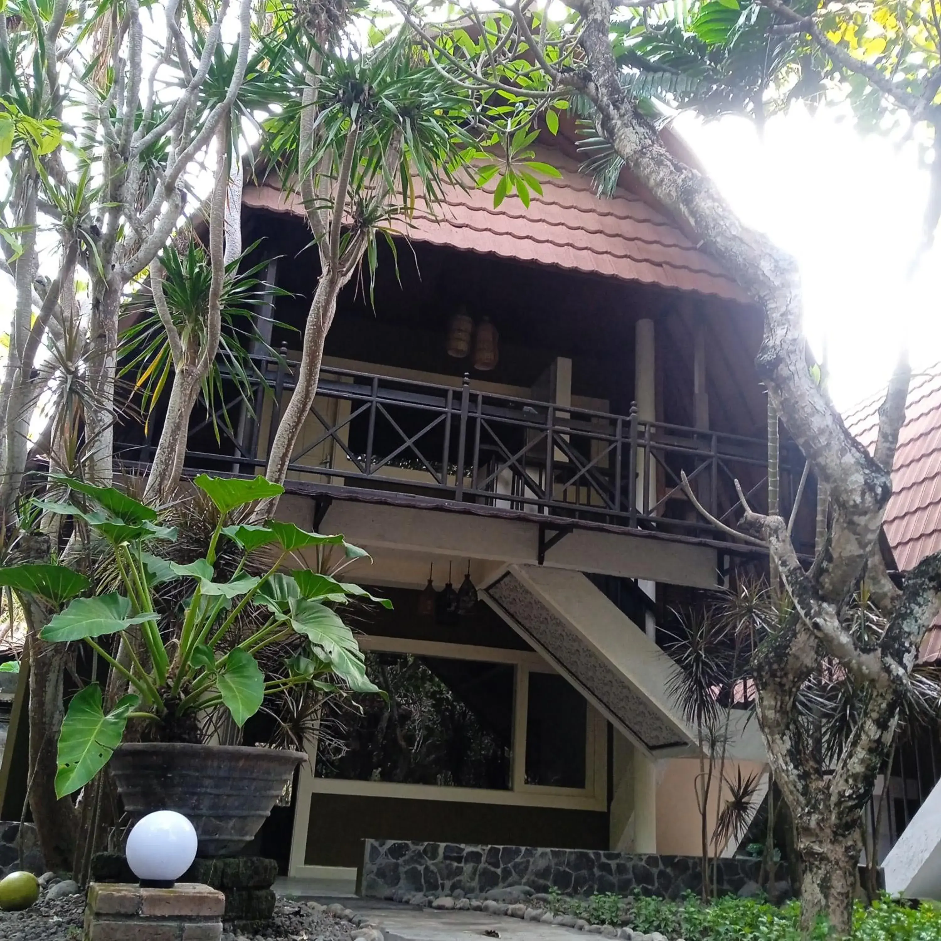 Property building in Peneeda View Beach Hotel Property building in Peneeda View Beach Hotel