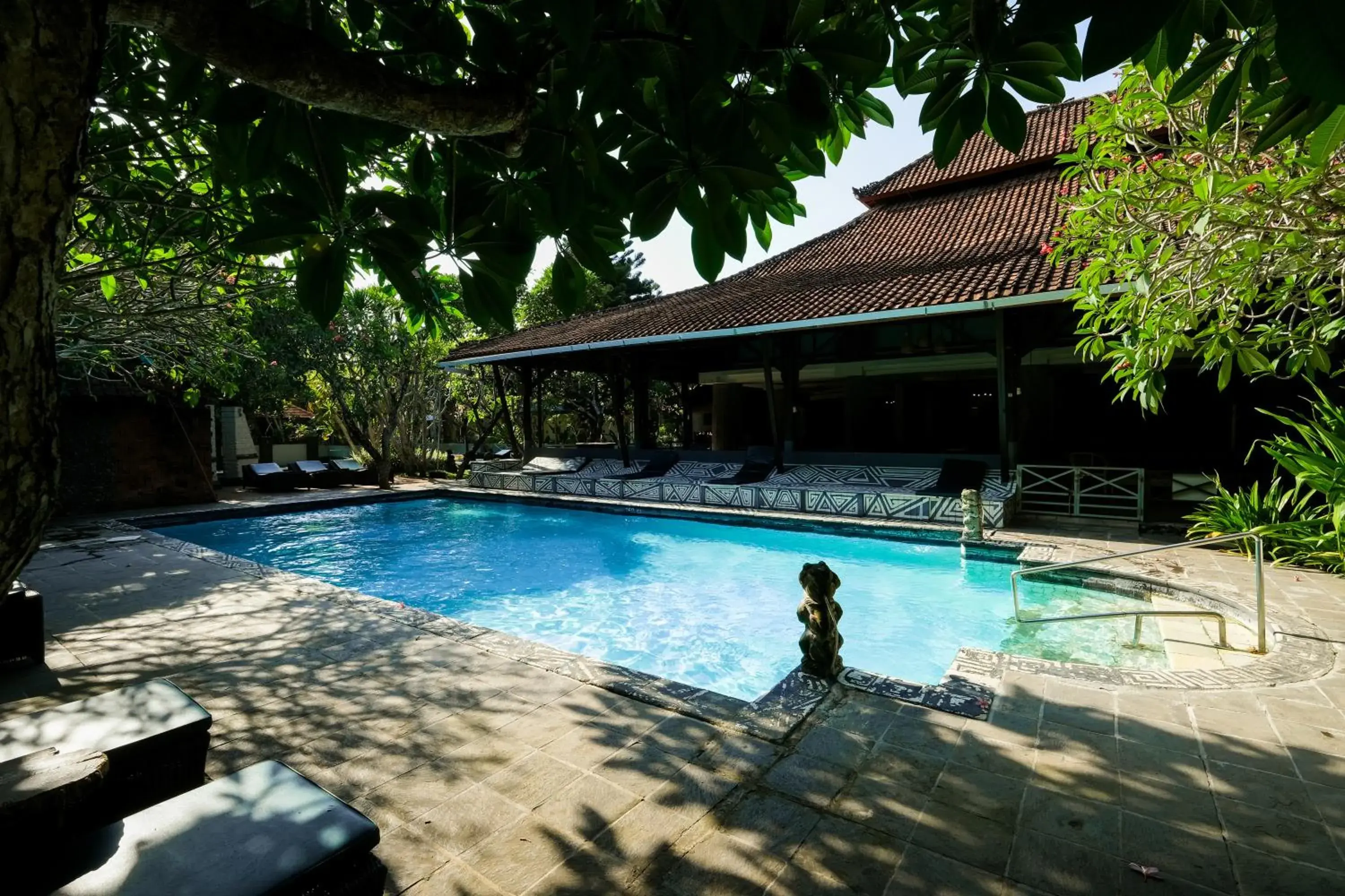 Swimming pool in Peneeda View Beach Hotel Swimming pool in Peneeda View Beach Hotel