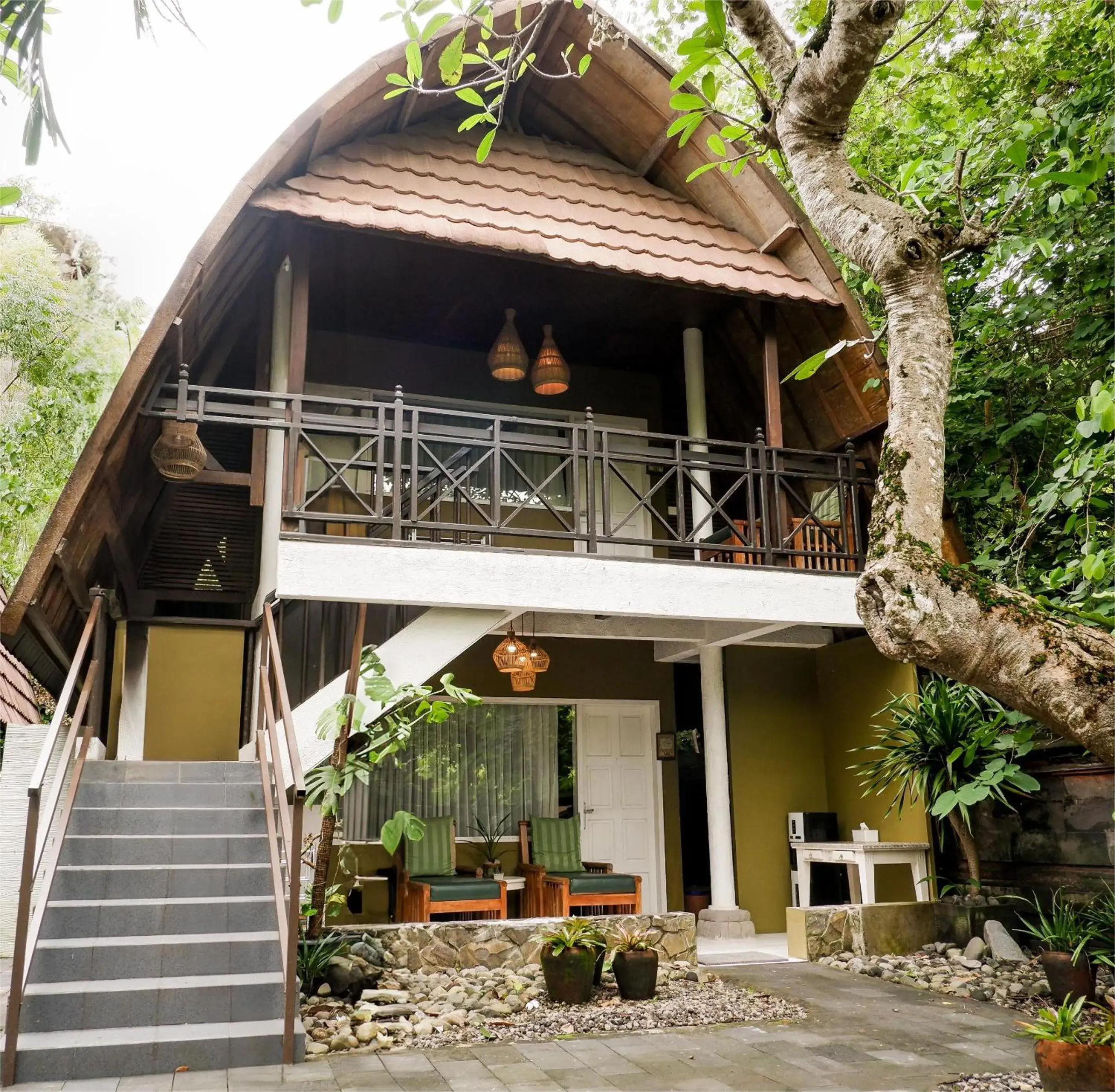 Property building in Peneeda View Beach Hotel Property building in Peneeda View Beach Hotel