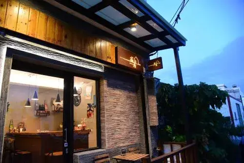 Living House Living House